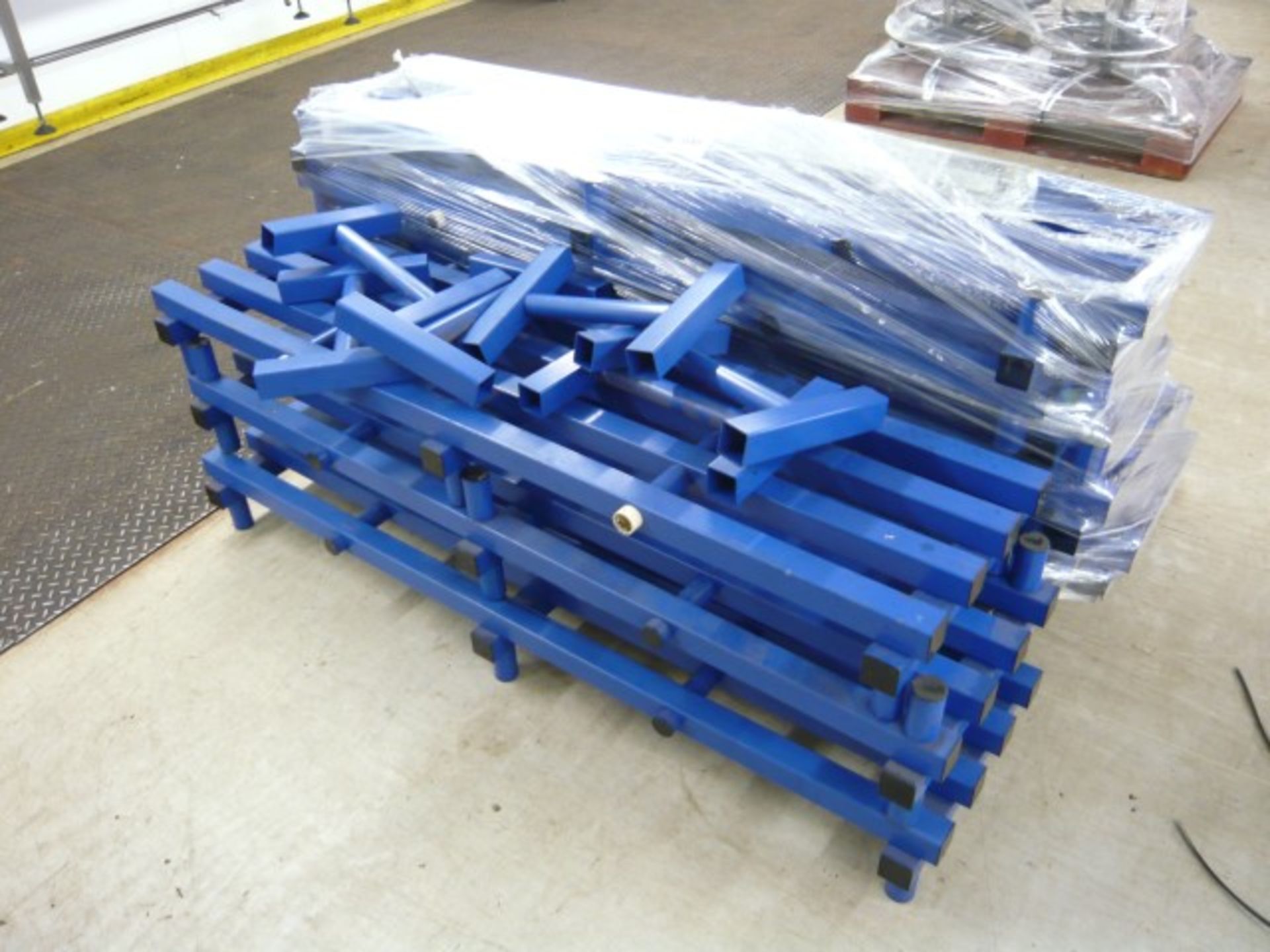 Qty of sectional plastic shelving