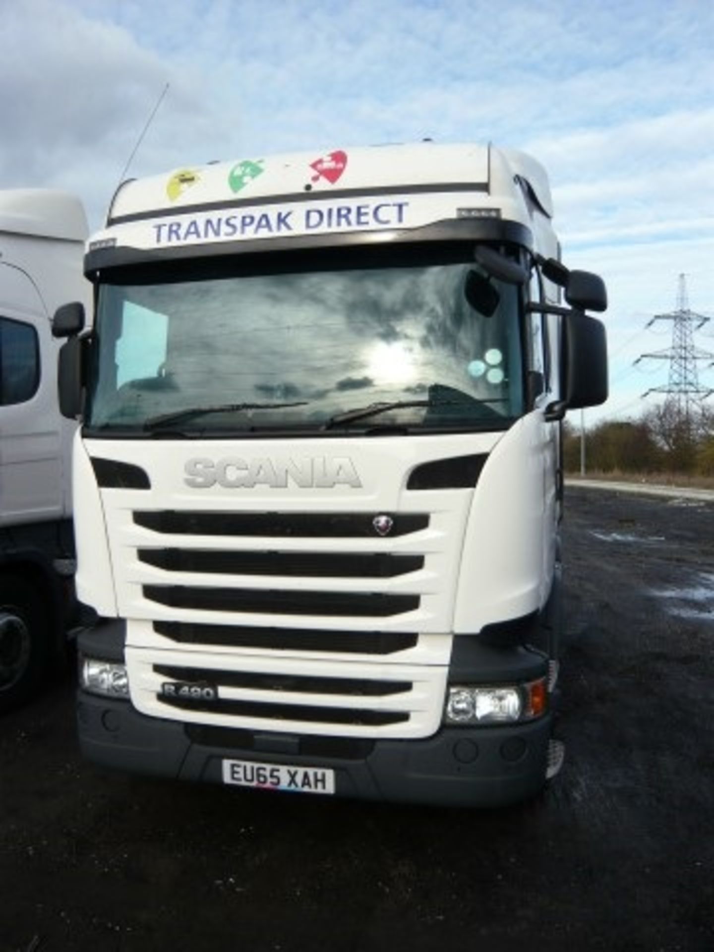 Scania model R490 LA6x2/2 MNA Highline tractor unit