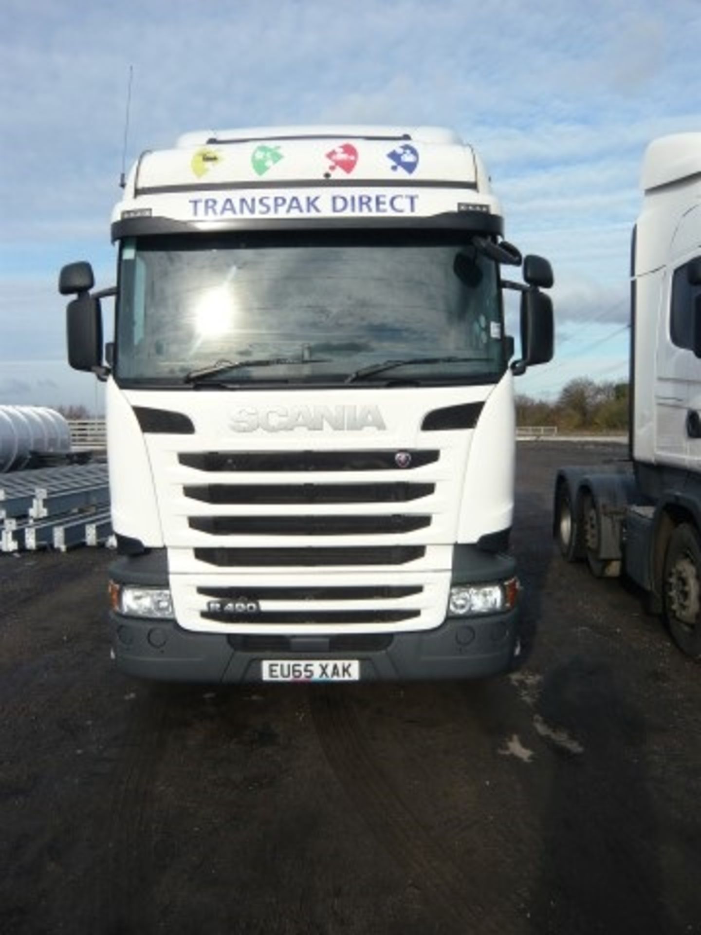 Scania model R490 LA6x2/2 MNA Highline tractor unit - Image 2 of 12