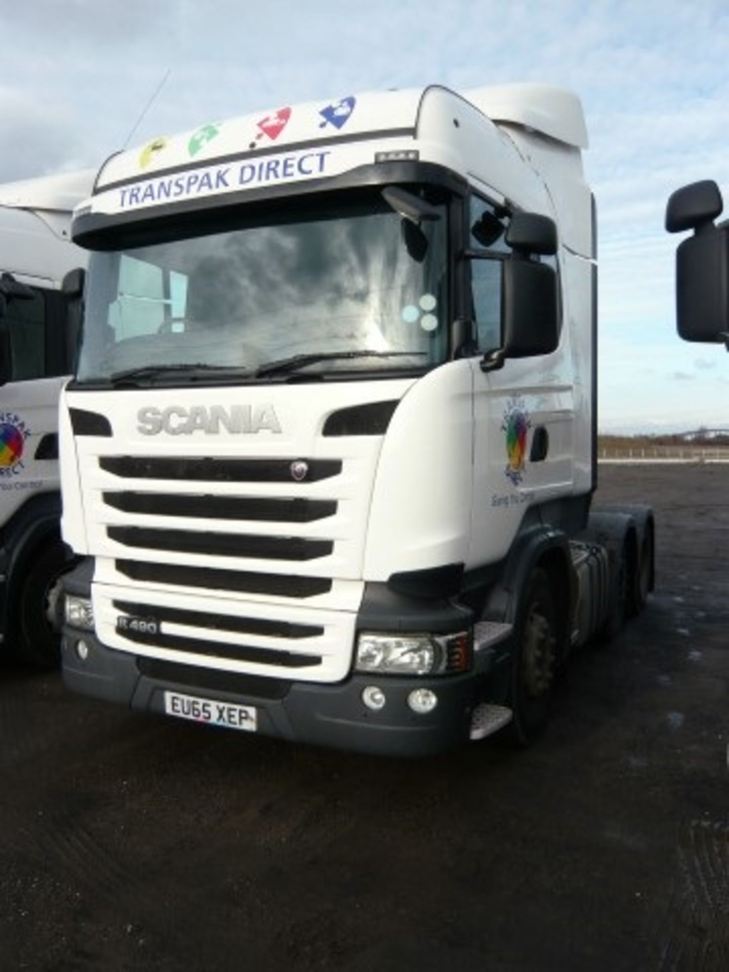 Scania model R490 LA6x2/4 MNA Highline tractor unit