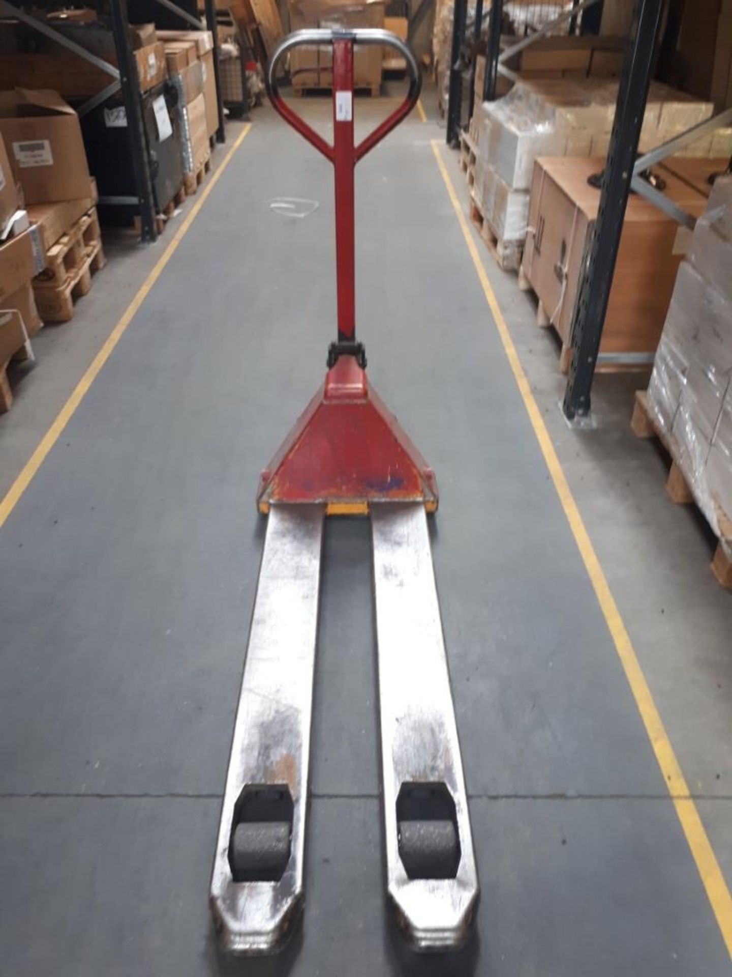 Pallet truck