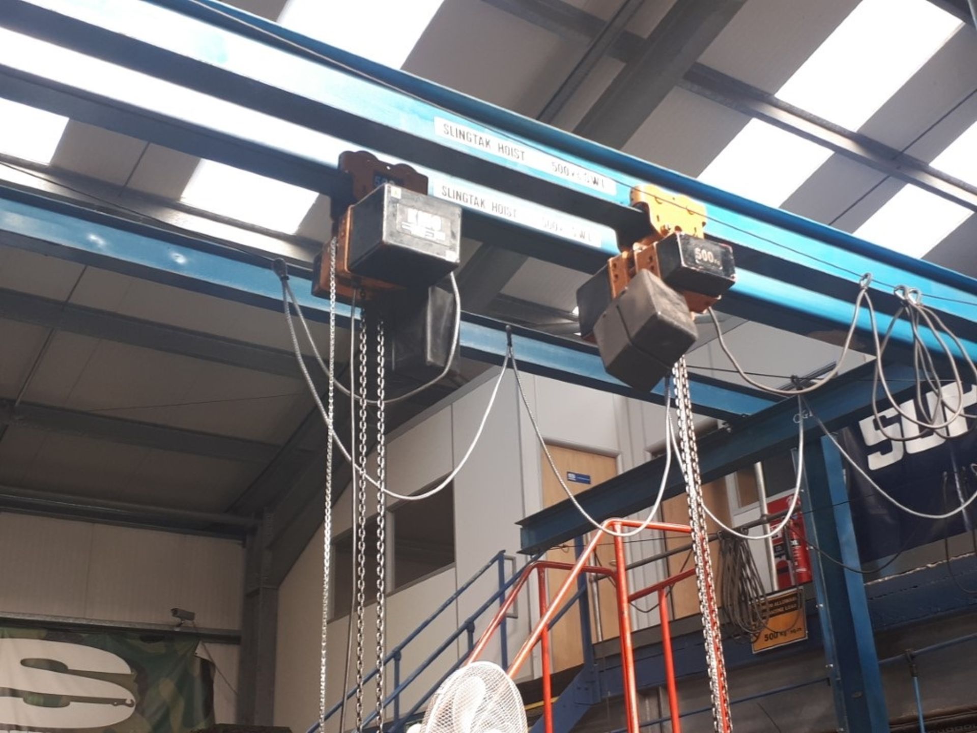 Slingtak twin girder overhead crane and freestanding gantry with (2) PCT Group King hoists - Image 4 of 11