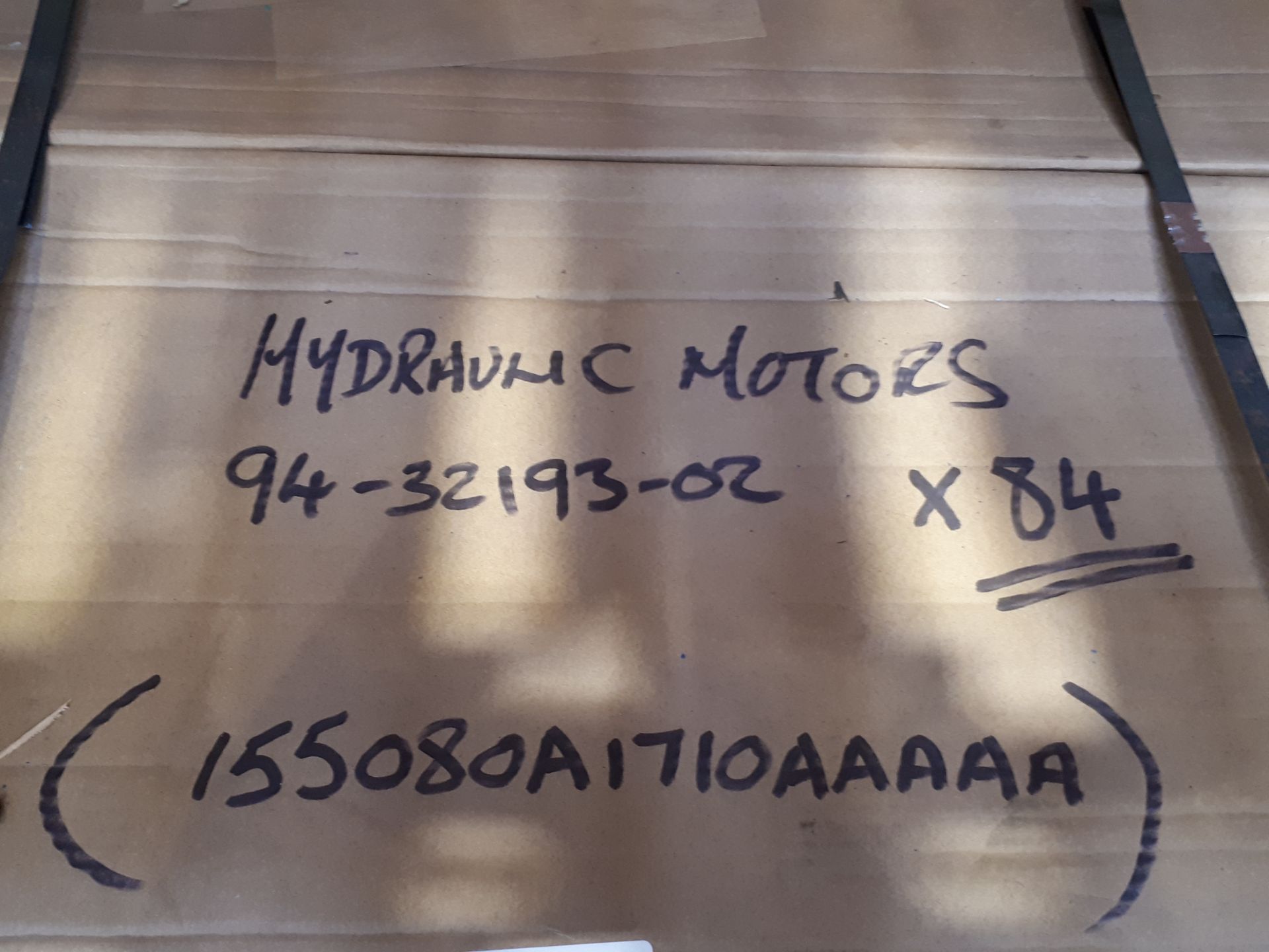 (84) Hydraulic motors, Code. Danfoss 155080A1710AAAA - Image 2 of 2