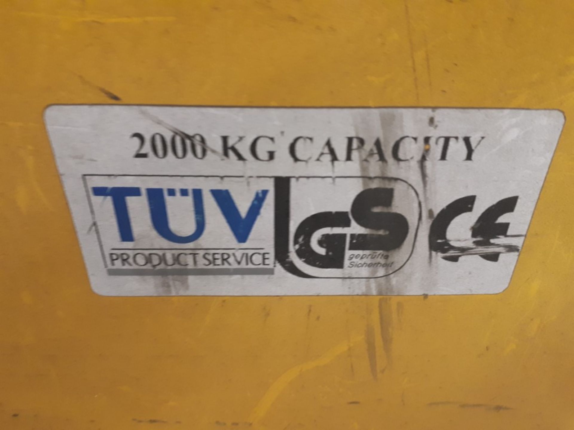 TUV GS 2,000 kg pallet truck with pallet scale - Image 4 of 5
