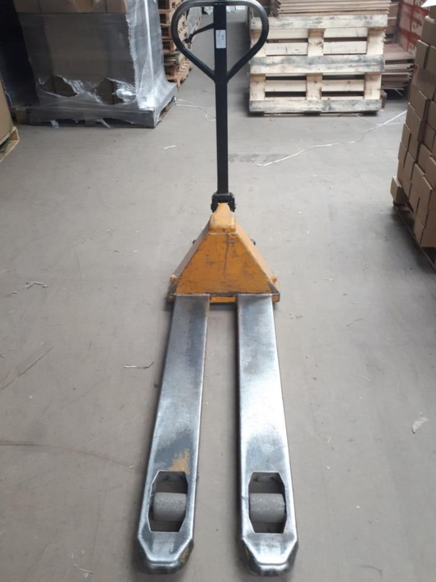 Pallet truck