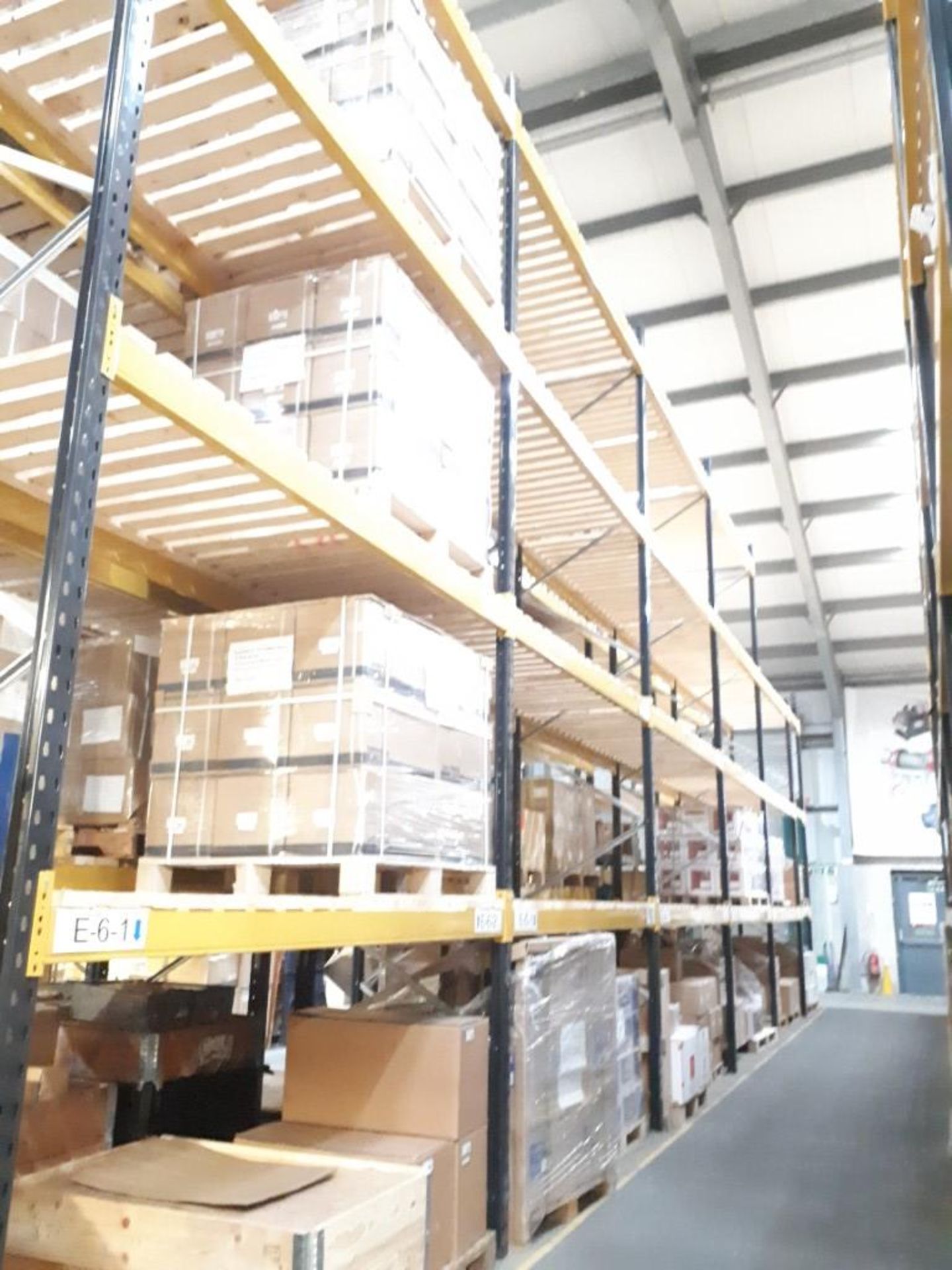 (41) Bays of Link 51 warehouse pallet racking