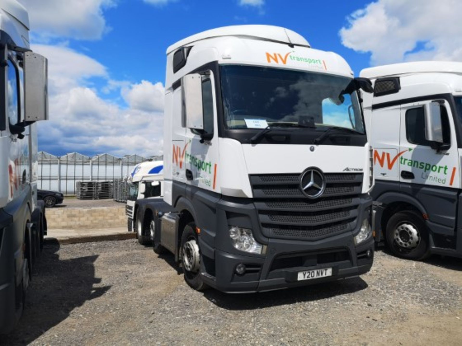 Mercedes Benz Actros 2548 LS 6X2 Mid-Lift Euro 6 Stream Space cab 2.5m