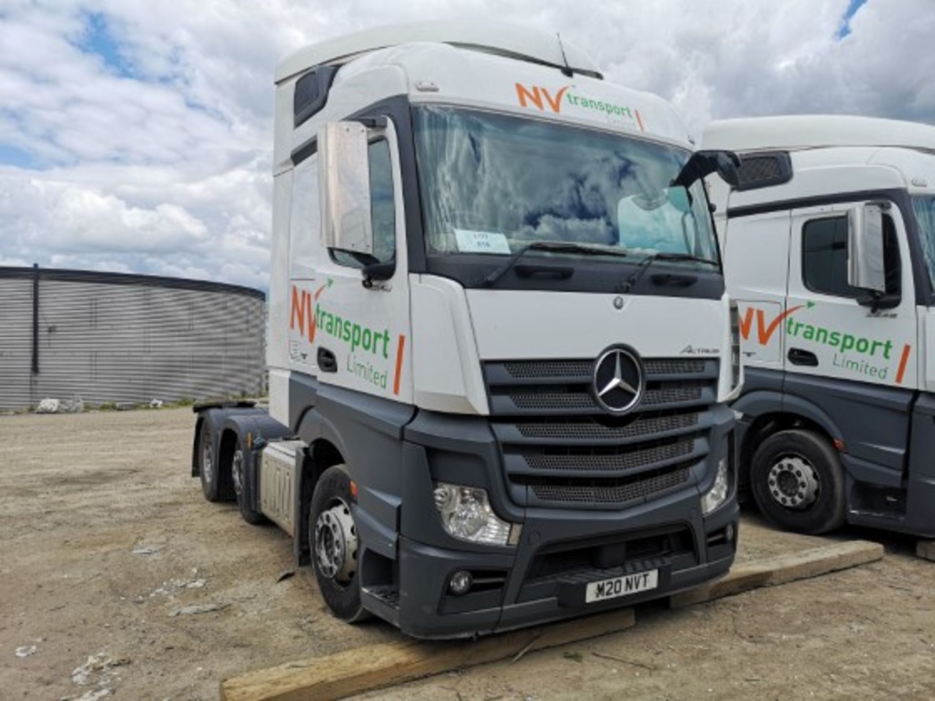 Mercedes Benz Actros 2548 LS 6X2 Mid-Lift Euro 6 Stream Space cab 2.5m