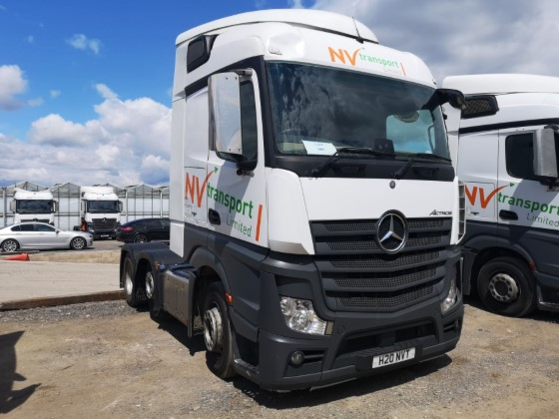 Mercedes Benz Actros 2548 LS 6X2 Mid-Lift Euro 6 Stream Space cab 2.5m