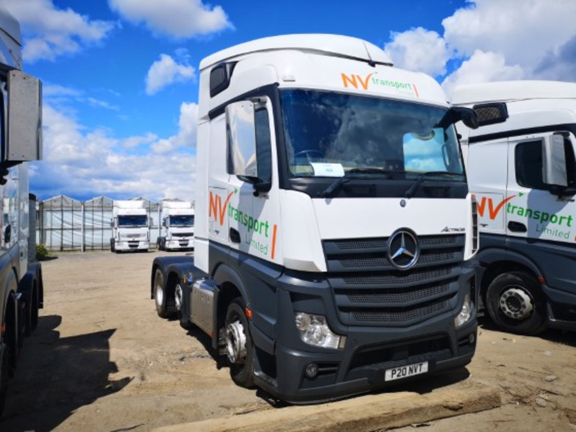 Mercedes Benz Actros 2548 LS 6X2 Mid-Lift Euro 6 Stream Space cab 2.5m