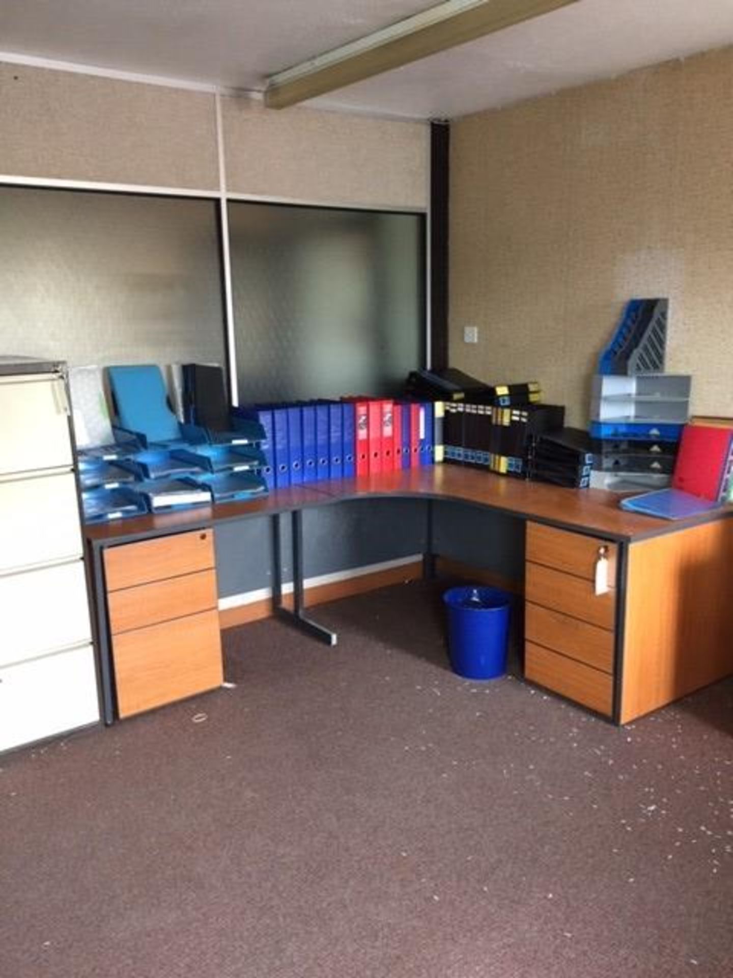 Contents of Office - Image 2 of 4