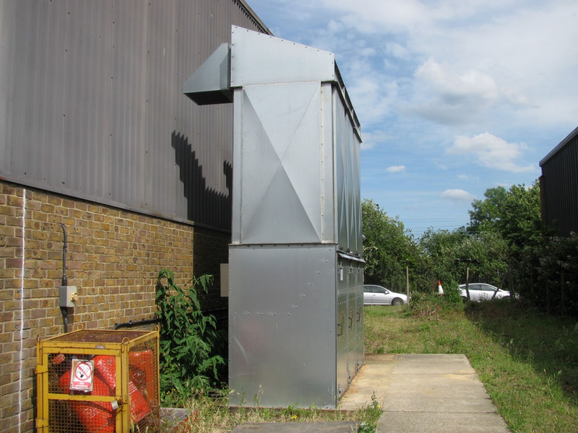 P & J Dust Extraction Ltd 6 bag dust extraction unit - Image 3 of 4