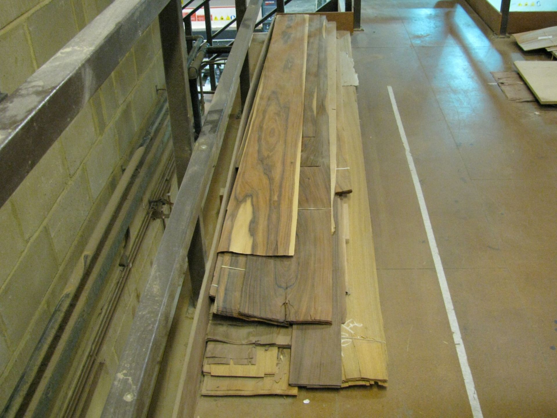 Quantity of various length Rosewood veneer - Image 2 of 2