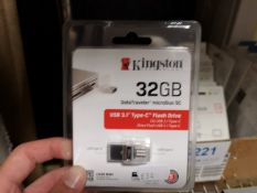 Quantity of Kingston 32GB USB 3.0 & USB-C Sticks (18)