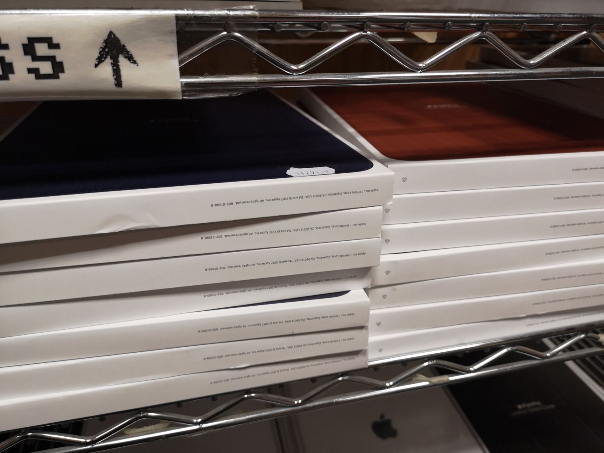 Quantity of Authentic Apple iPad Pro Covers / Sleeves 10.5" (49) - Image 5 of 6