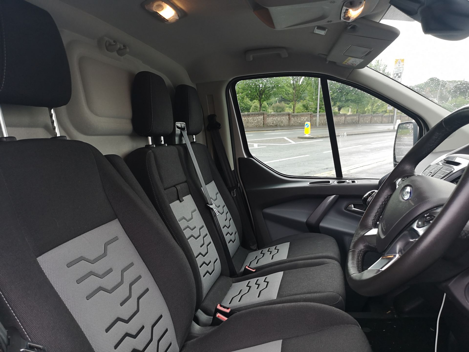 Ford Transit Custom Limited Edition panel van, Registration No. GY17NWX - Image 9 of 12