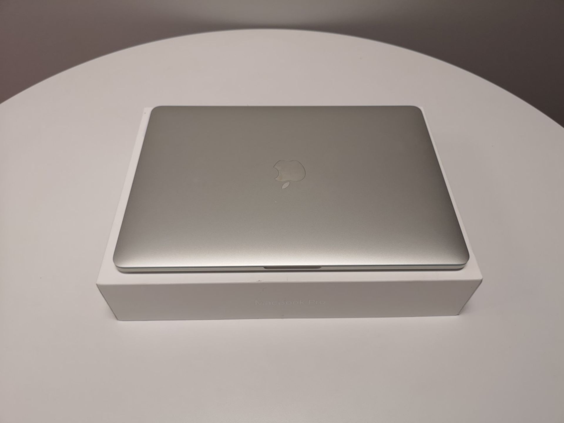Apple MacBook Pro 13" 128GB with retina Display and Touchbar (Ex-Demo) - Image 3 of 7