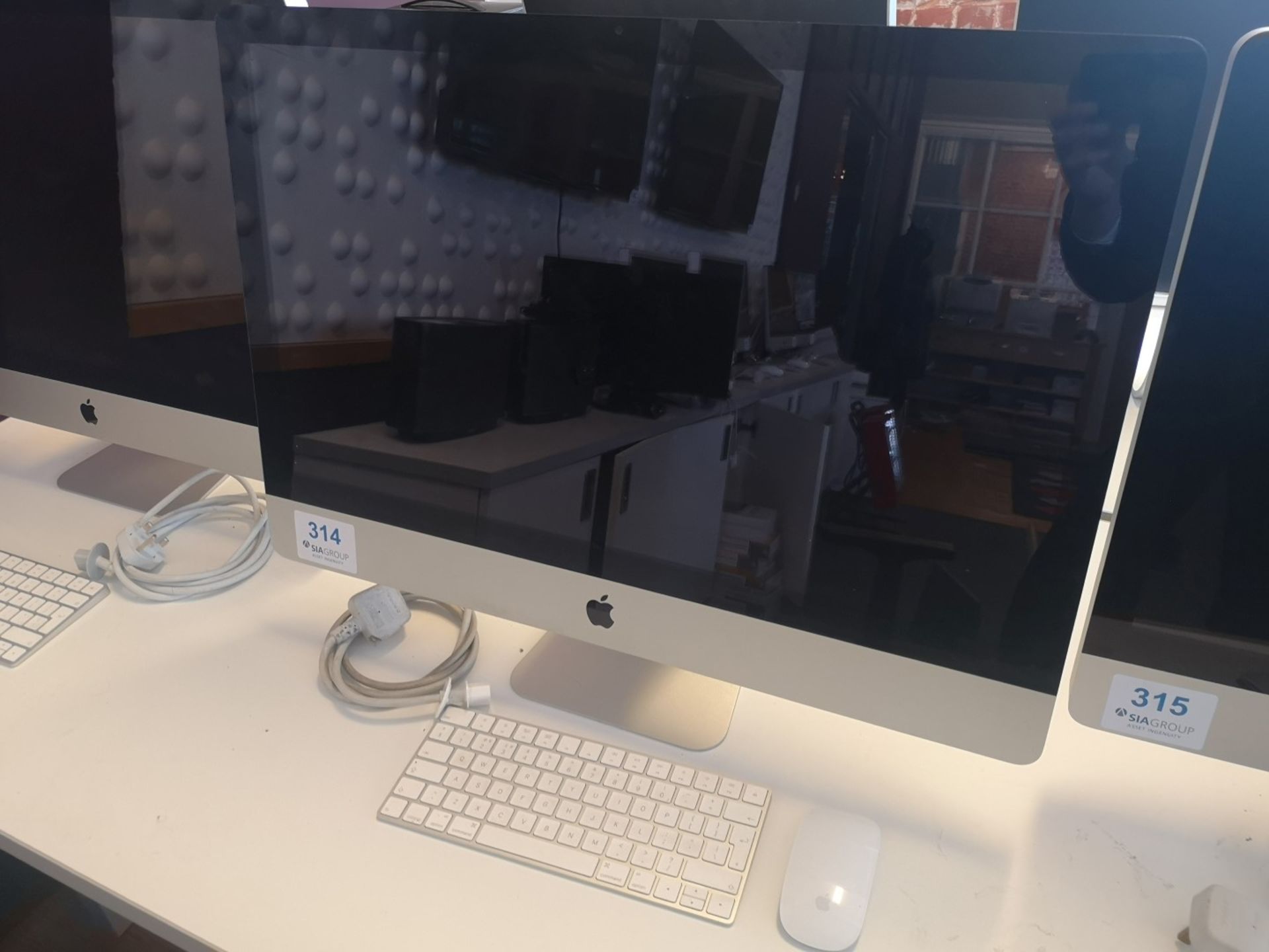 Apple iMac "Core i5" 2.7 27-Inch (Mid-2011) - Image 2 of 2