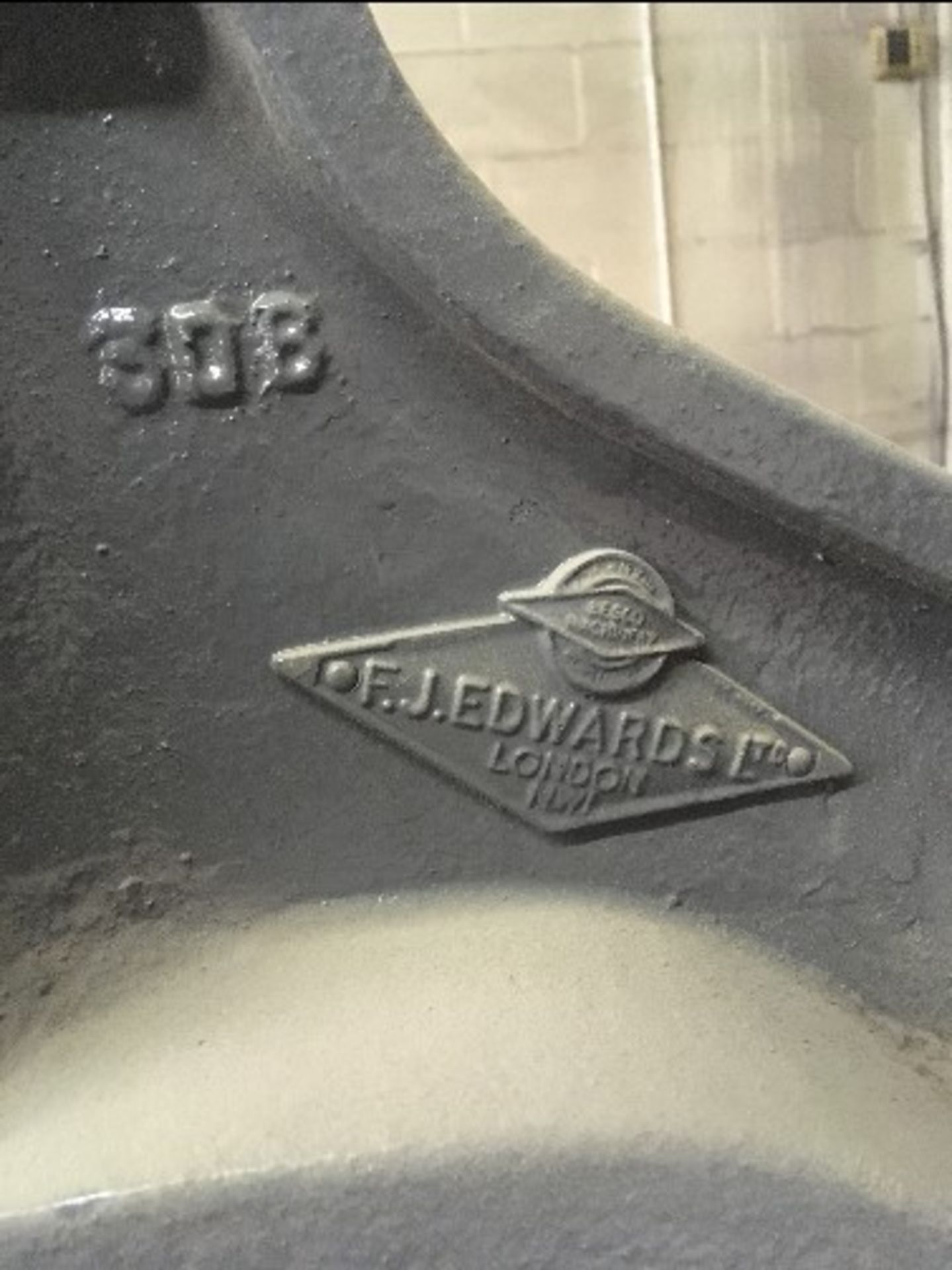 F.J Edwards 30B Fly Press - Image 3 of 3