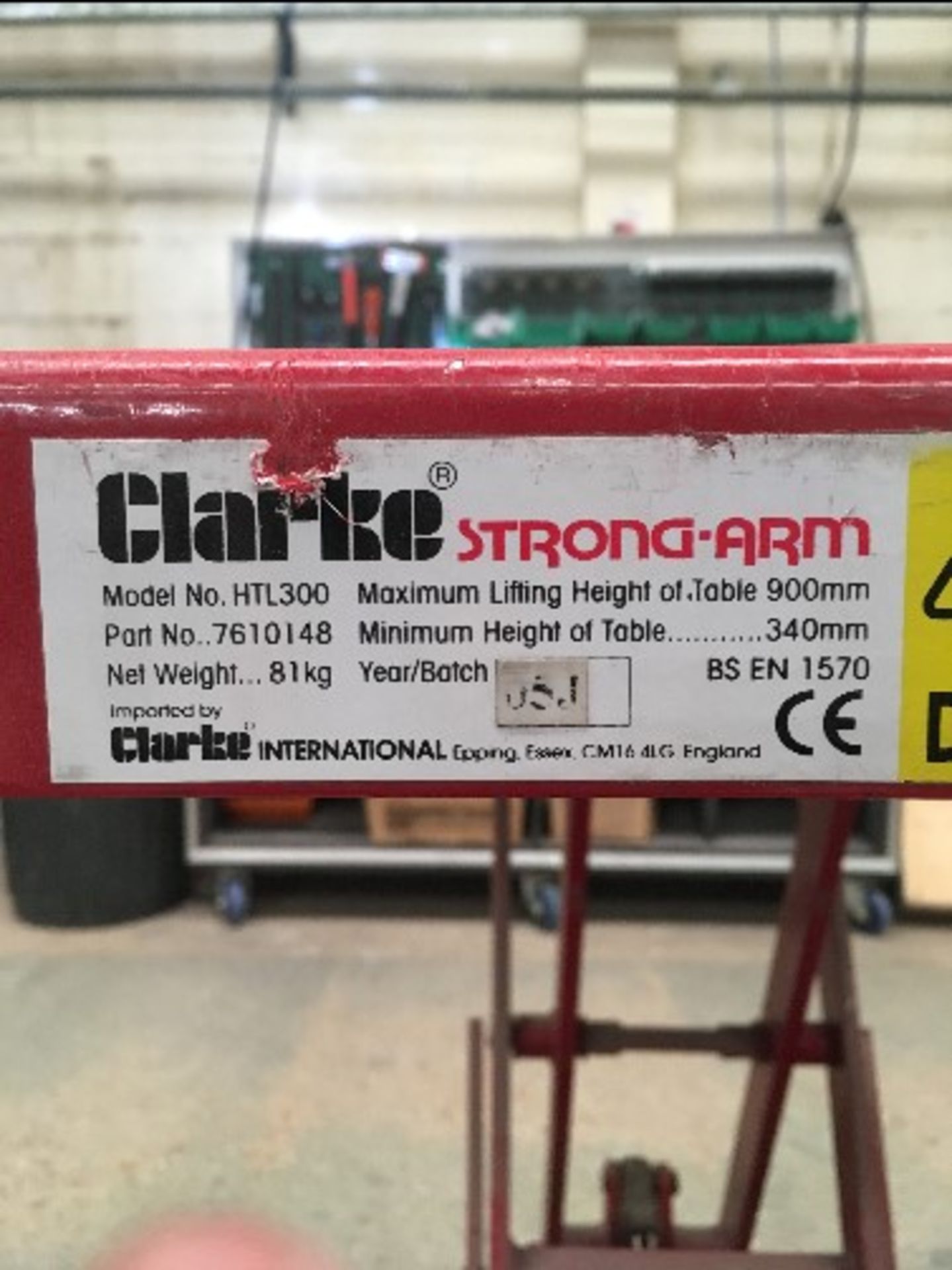 Clarke HTL300 300kg Hydraulic Lifting Table - Image 3 of 3