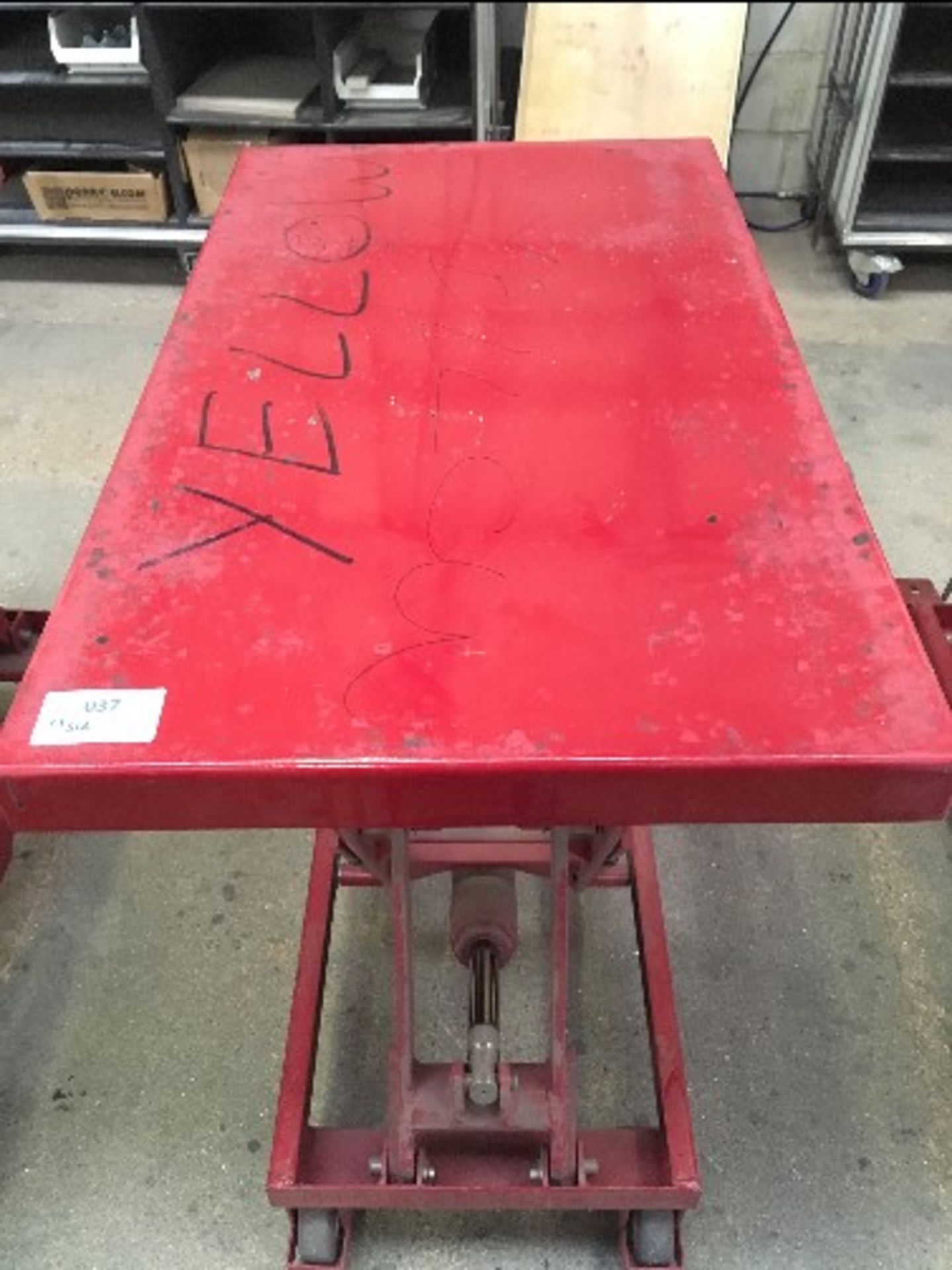 Clarke HTL300 300kg Hydraulic Lifting Table
