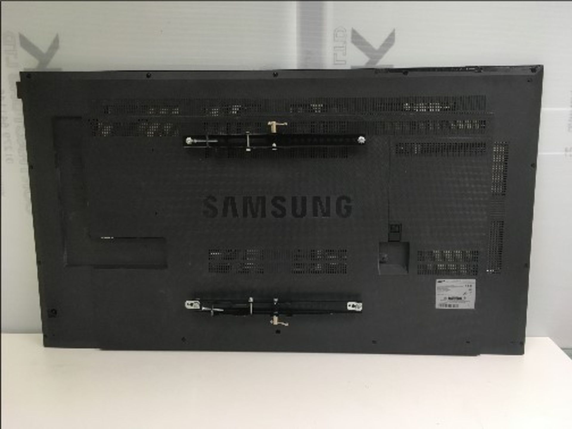 Samsung UE55D UE-D Series 55" Edge-Lit LED Display - Image 2 of 4