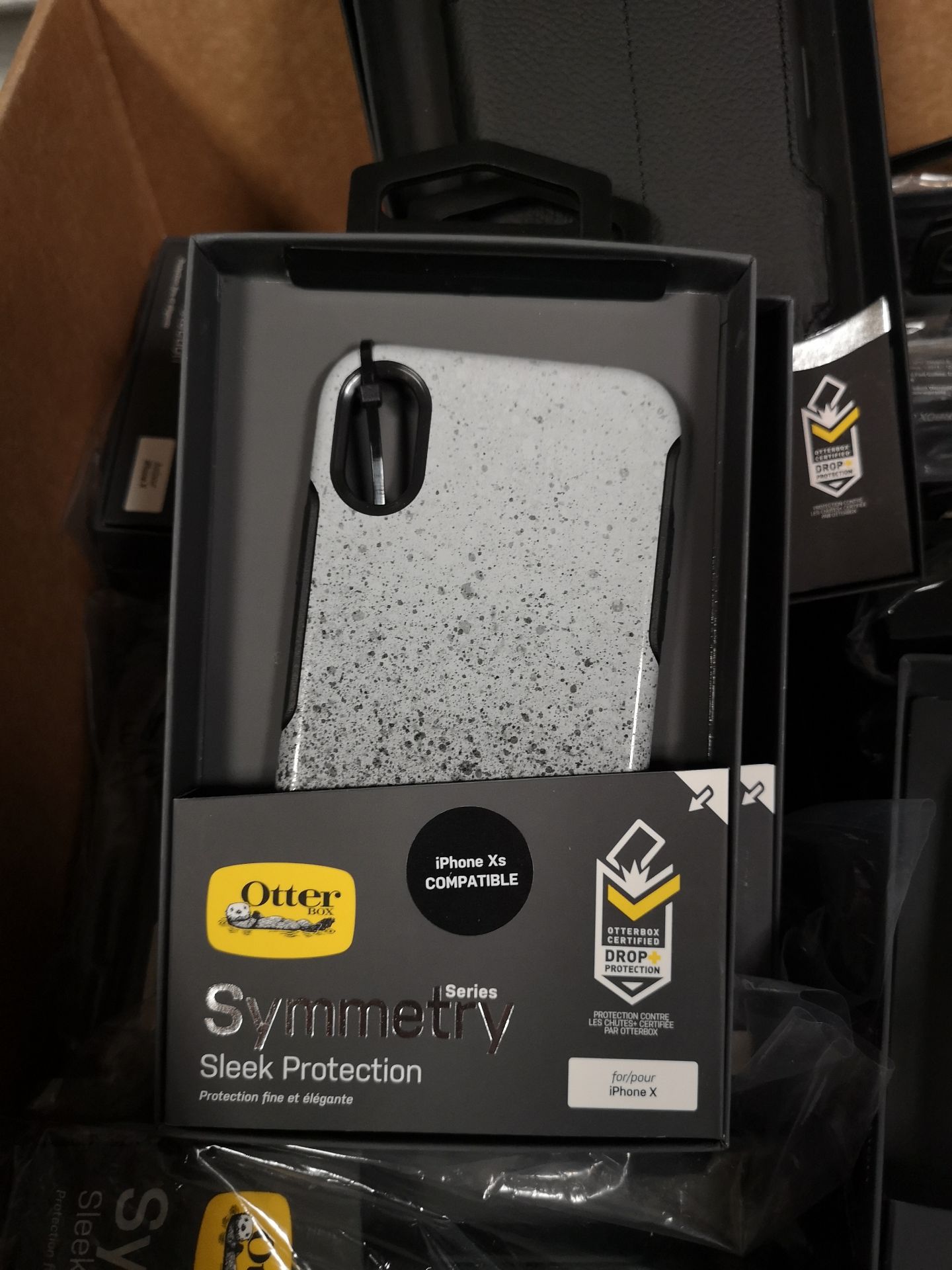 (50) Otterbox iPhone Cases - Image 3 of 6