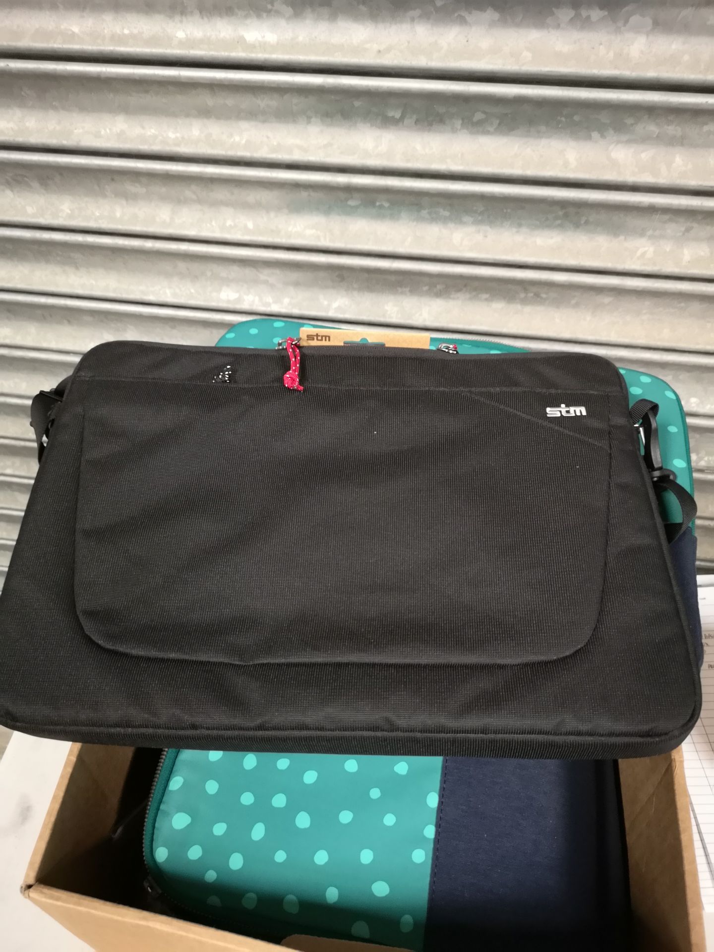 (9) STM 15" Laptop Cases - Image 3 of 3