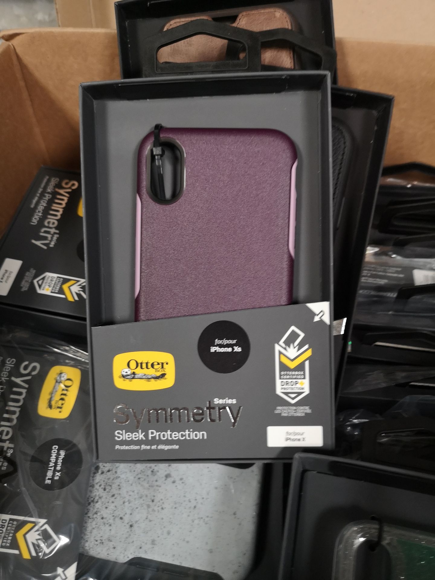 (50) Otterbox iPhone Cases - Image 4 of 6