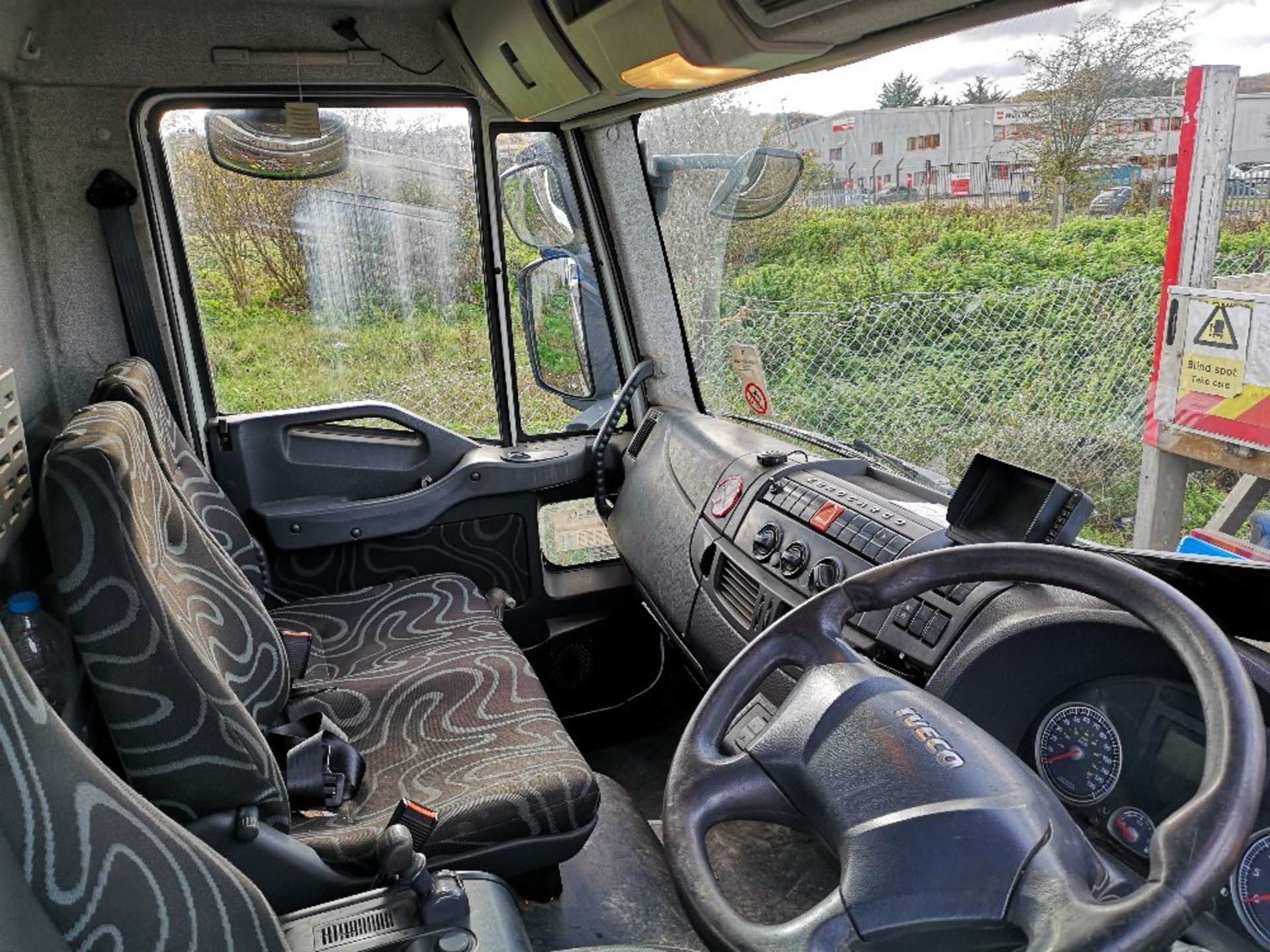 IVECO Eurocargo 75e16 day cab 7.5t automatic dropside truck, Registration No. AN06 BAY - Image 3 of 14