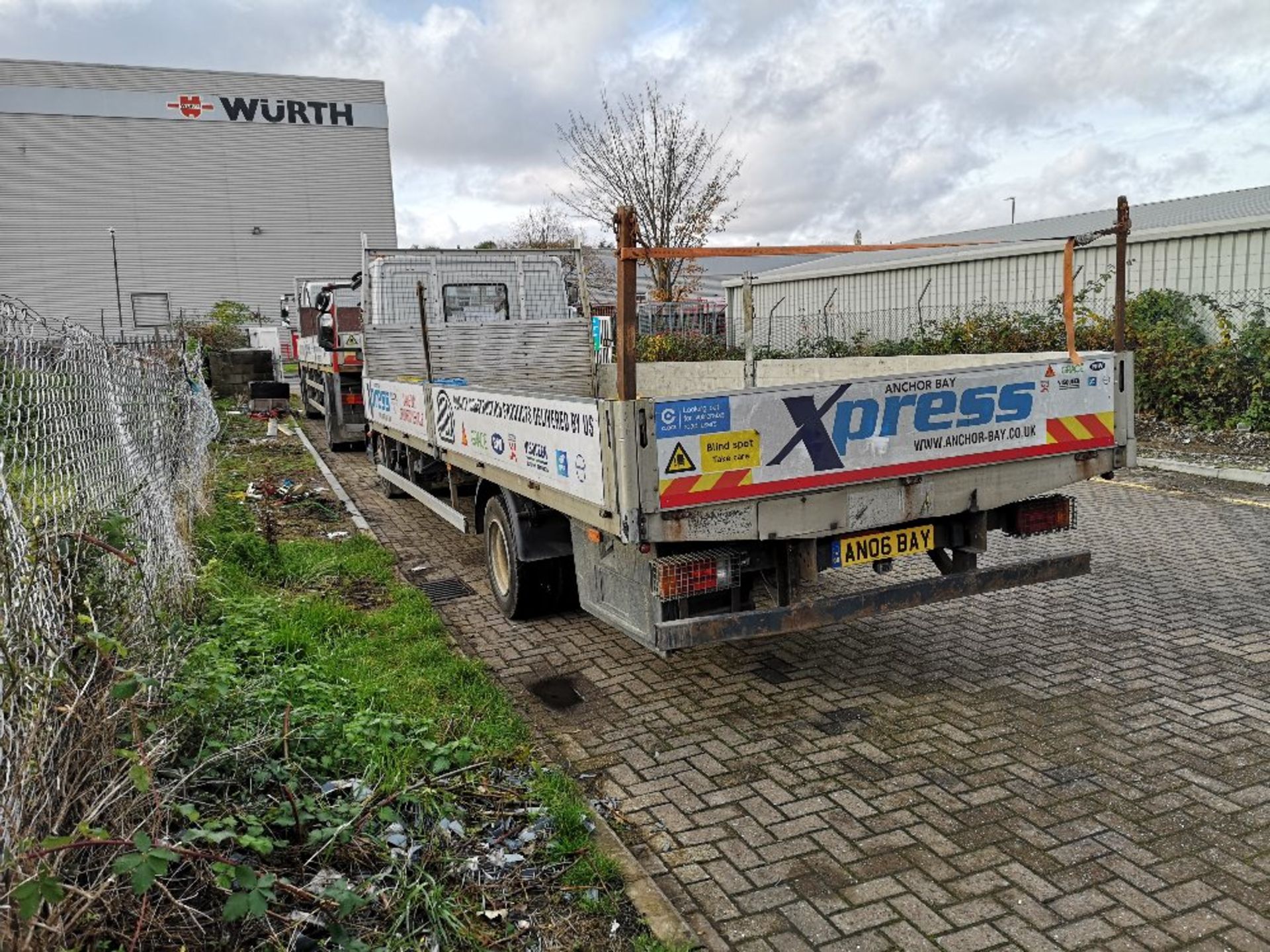 IVECO Eurocargo 75e16 day cab 7.5t automatic dropside truck, Registration No. AN06 BAY - Image 8 of 14