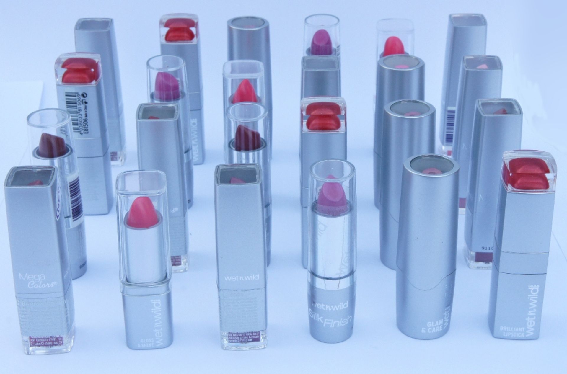 288 x Mixed Wet N Wild Lipsticks – 2 Shades – NO VATUK Delivery £15