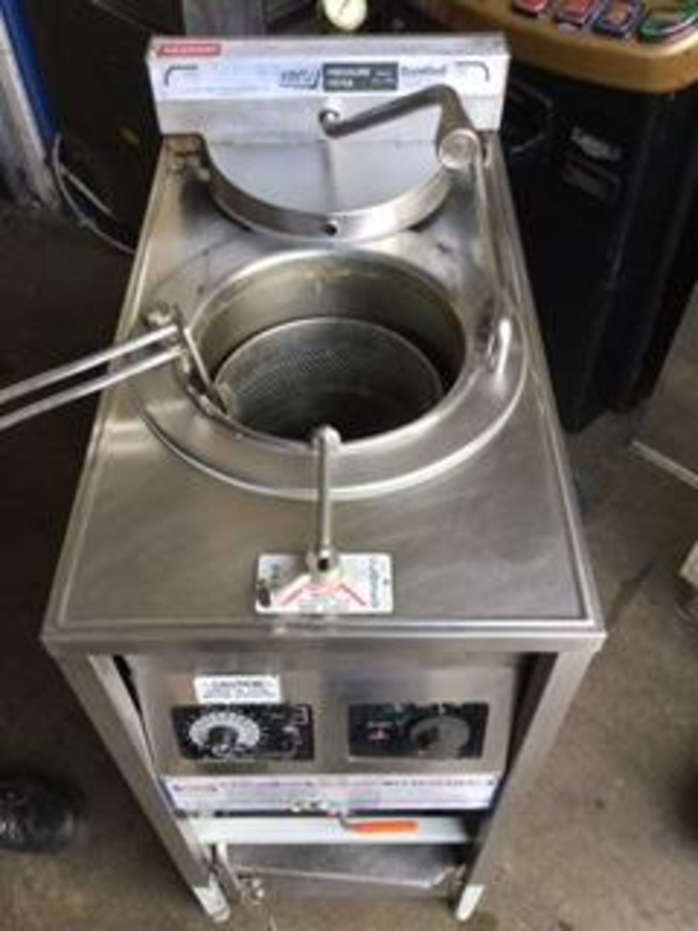 Boaster Chicken Pressure Fryer – NO VAT - Image 3 of 3