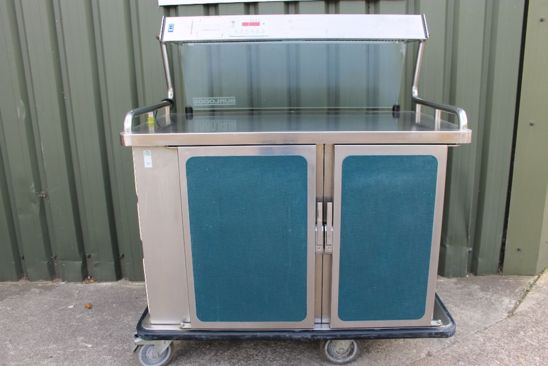 Multigen Burlodge Mobile Hot Cupboard / Serving Trolley   Tray Storage below -1ph