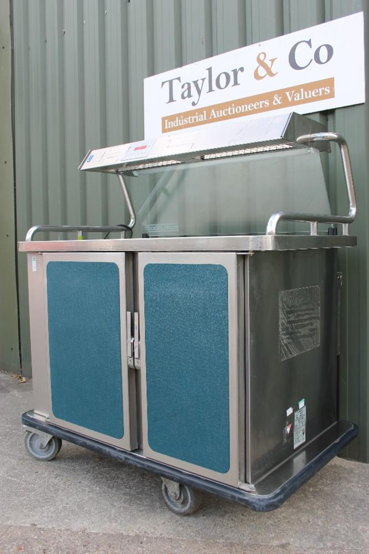 Multigen Burlodge Mobile Hot Cupboard / Serving Trolley   Tray Storage below -1ph - Bild 3 aus 4