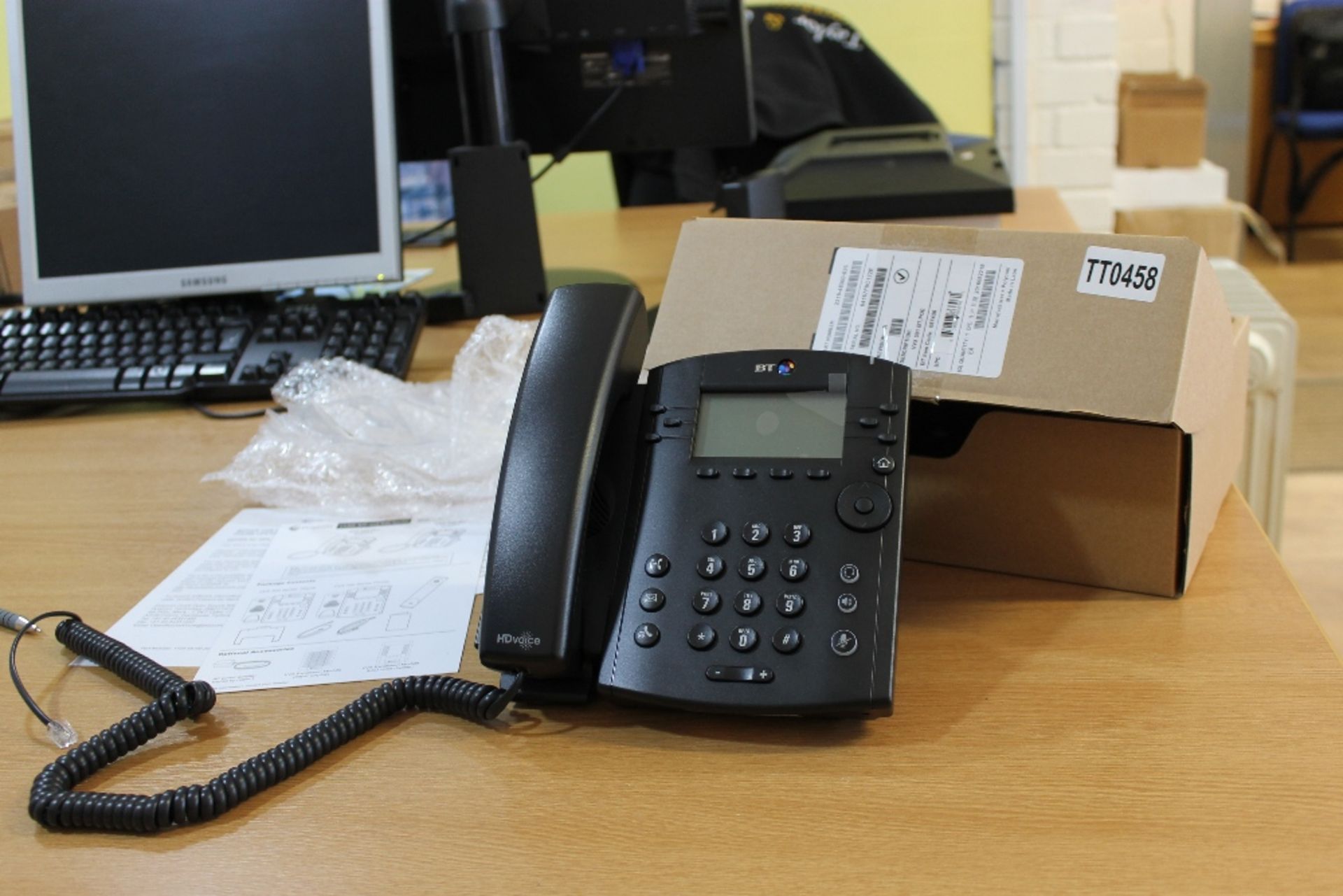 VVX 301 BT VOIP Telephone – As New This super machine was purchased by our own company as part of