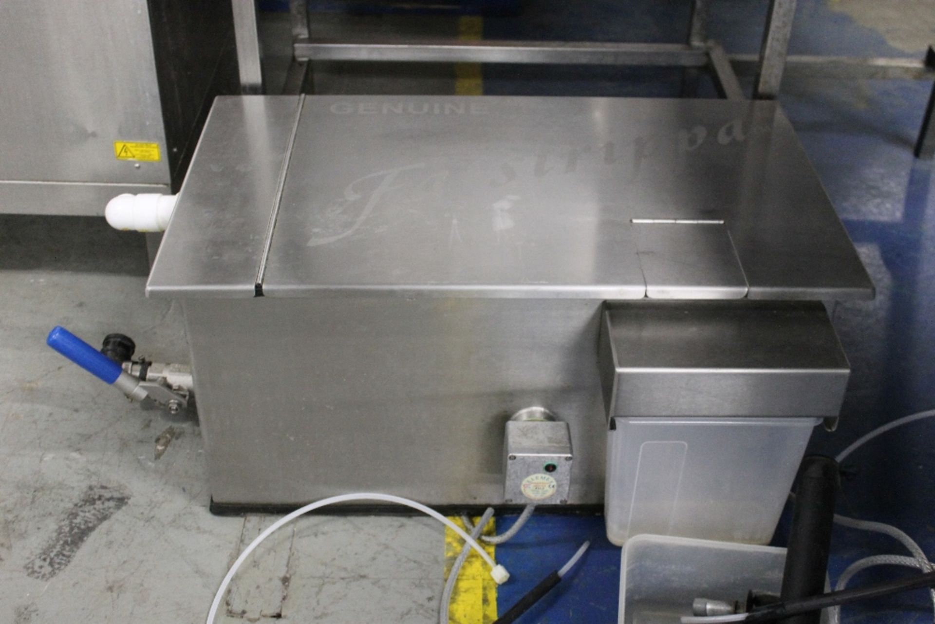 Meiko AV 80.2 Pass Through Dishwasher Complete Unit with Grease Trap Wash Baskets + Moffat Feed - Image 6 of 6