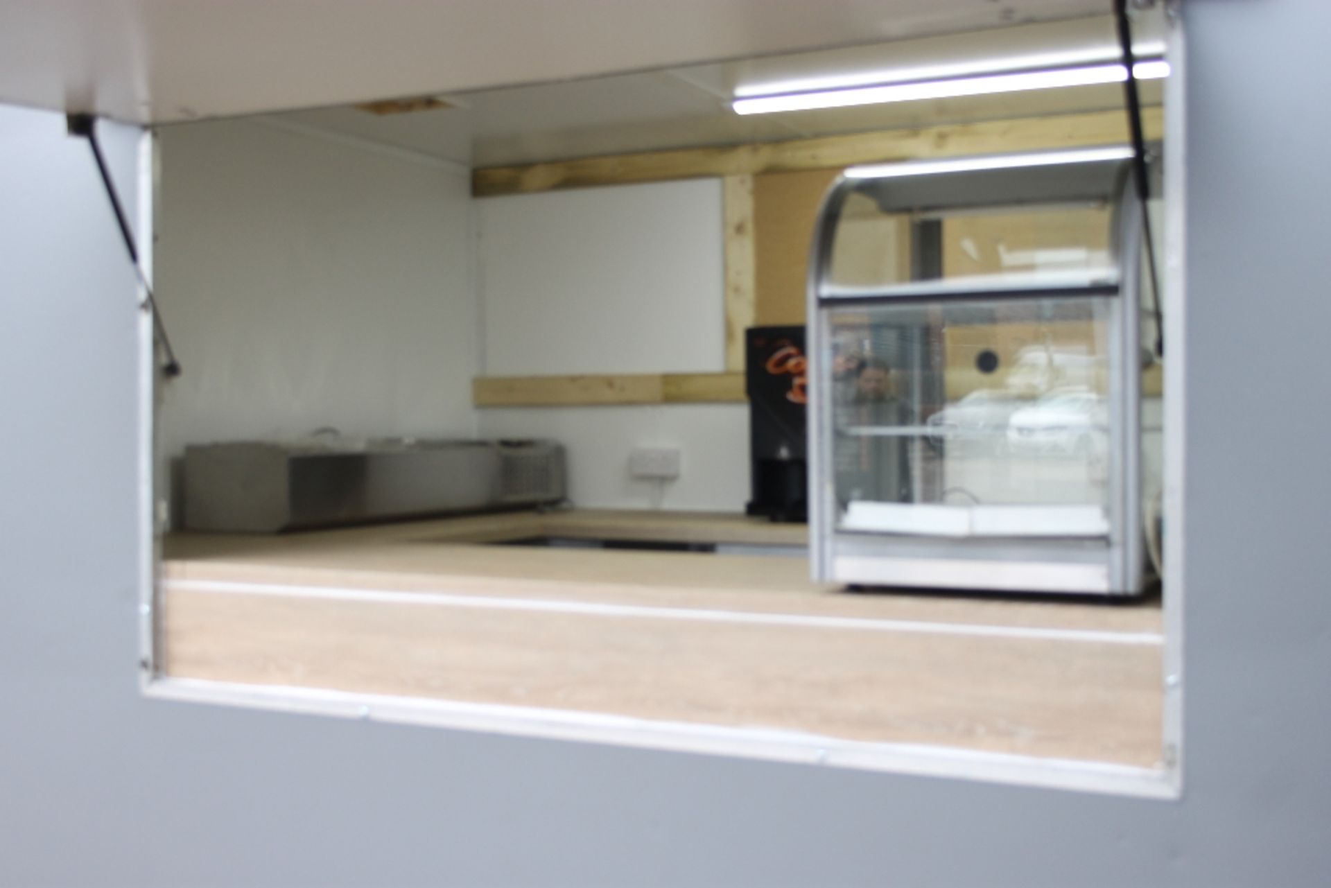 Catering Trailer 10”x 6” – completely refurbished – Grey Paint Finish   Fitted out for Coffee, - Image 8 of 12