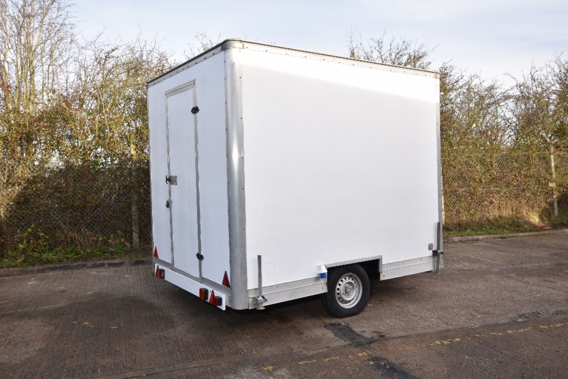 Catering Trailer 9” x 7” – White - completely refurbished - NO VAT Fitted out for Jacket Potatoes - Image 7 of 12