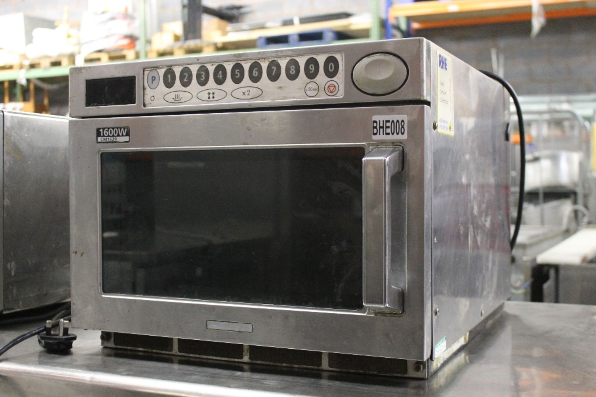 Heavy Duty 1600w Commercial Microwave -CM1629Recently removed from a working kitchen