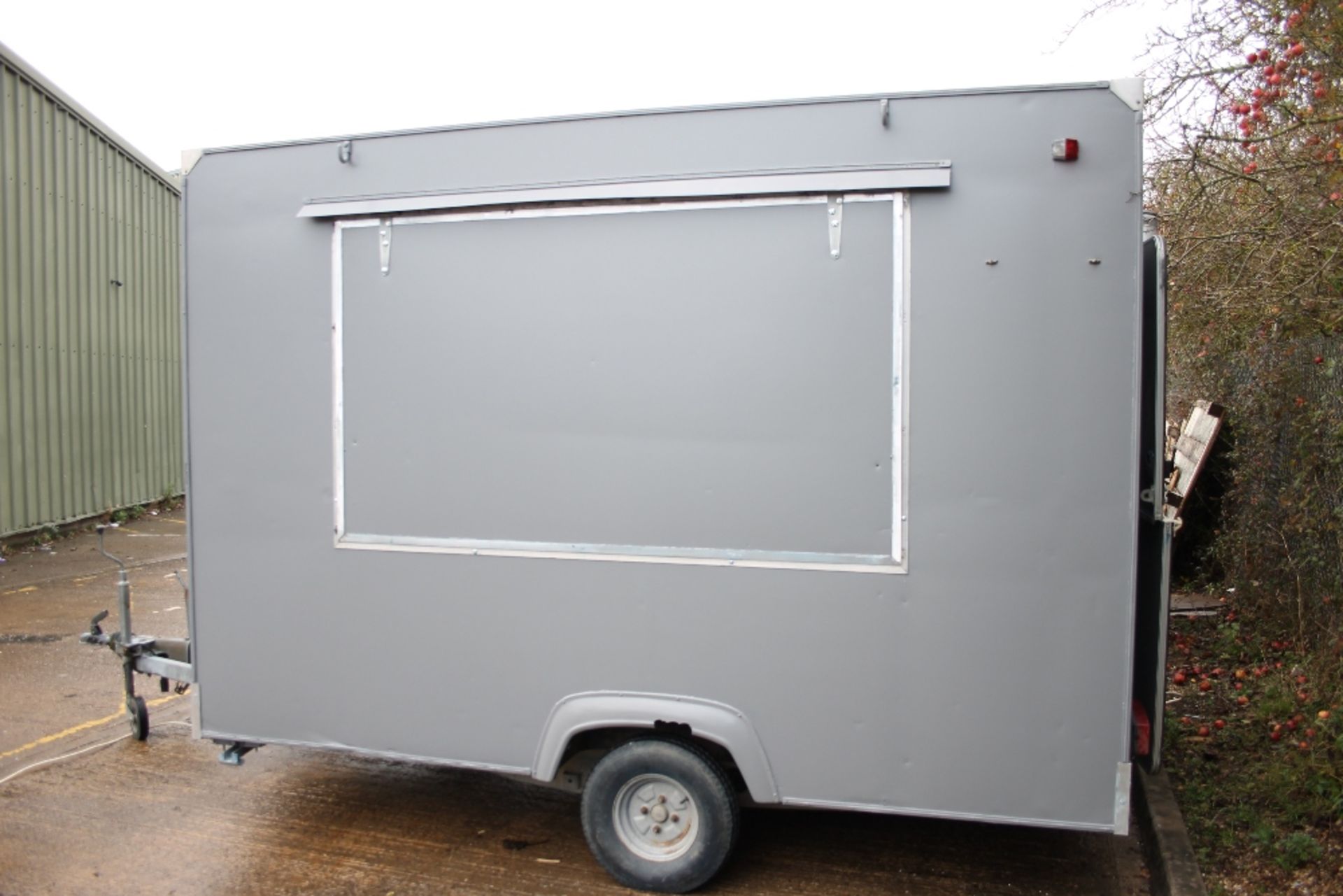 Catering Trailer 10”x 6” – completely refurbished – Grey Paint Finish Fitted out for Coffee, - Image 3 of 11