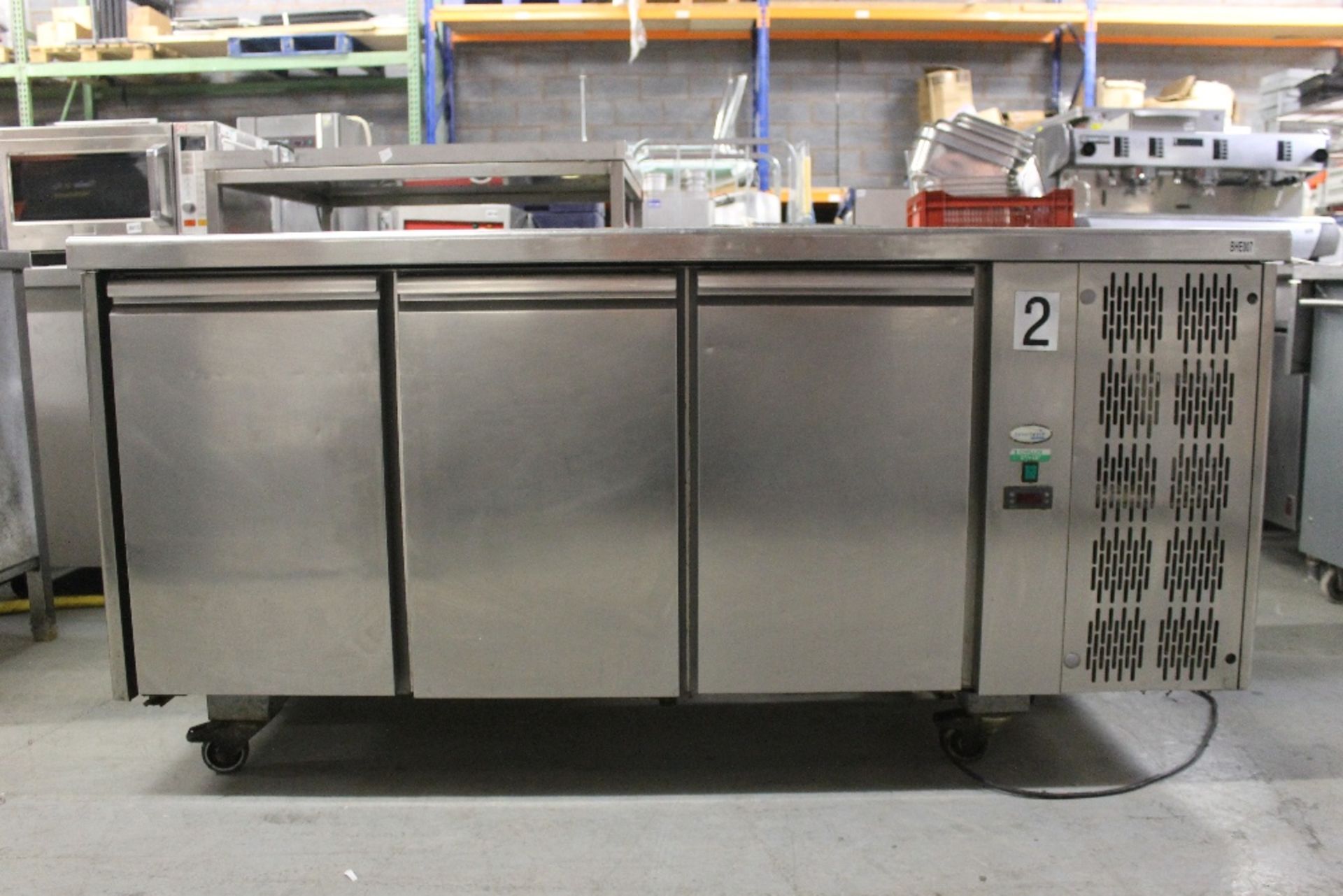 Interlevin Stainless Steel 3 Door Bench Fridge – NO VATW187cm x H90cm x D70cm Recently removed