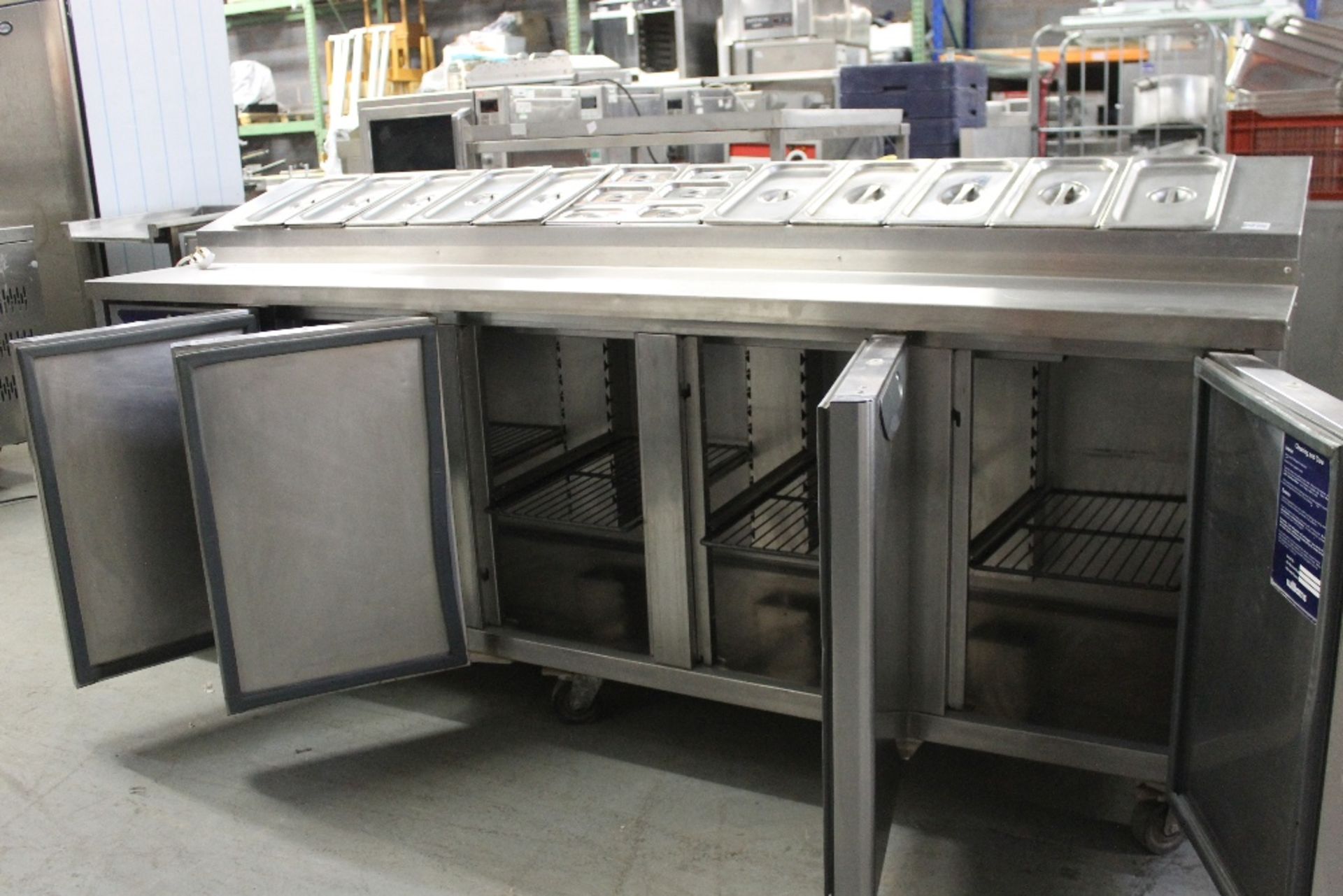 Williams Four Door Stainless Steel Pizza / Salad Prep FridgeComplete with 16 Gastro Pans + Lids - Image 3 of 4