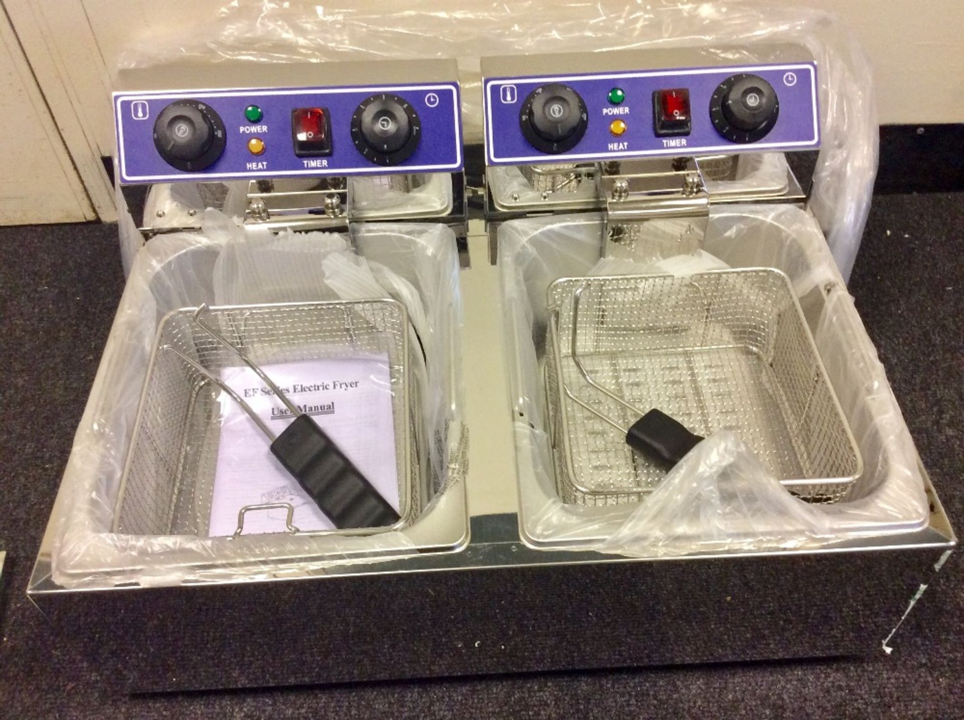 New & Boxed Double Electric Fryer -2×13amp plug – NO VAT - Image 2 of 4