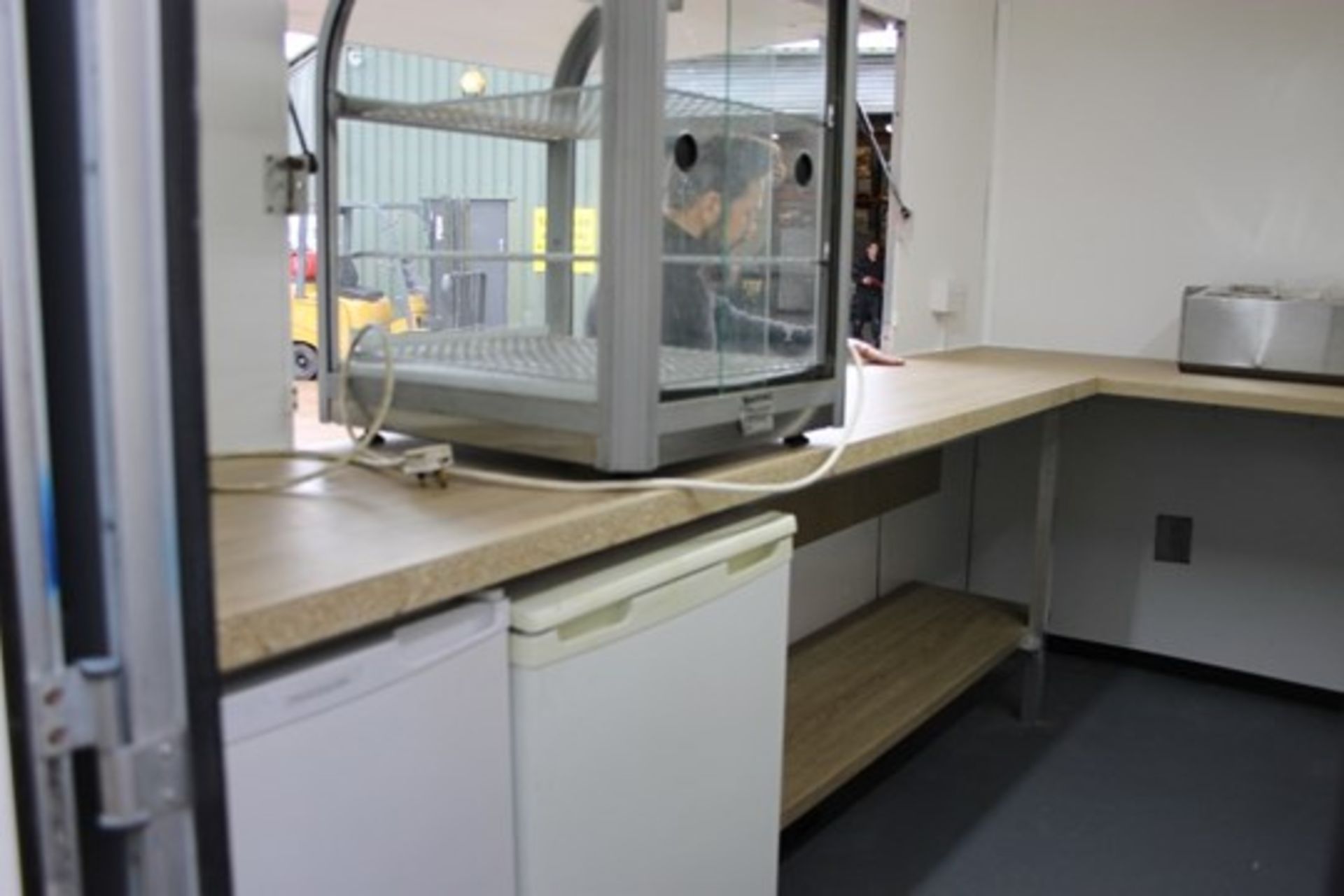 Catering Trailer 10”x 6” – completely refurbished – Grey Paint Finish Fitted out for Coffee, - Image 6 of 11