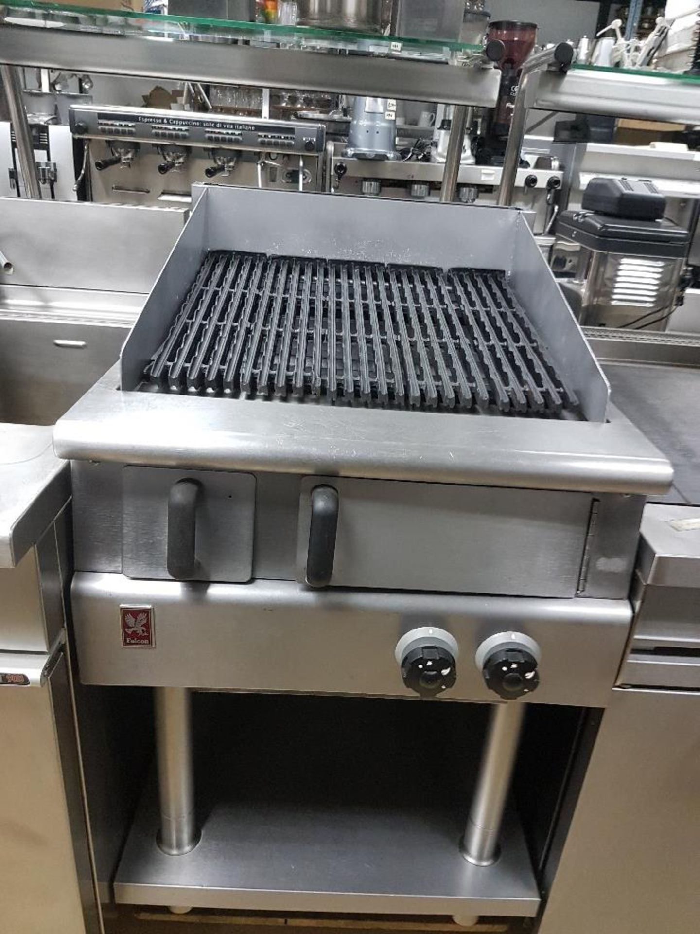 Falcon Free Standing Two Burner Chargrill – Nat Gas – Fully Serviced – Good Condition   W600mm x