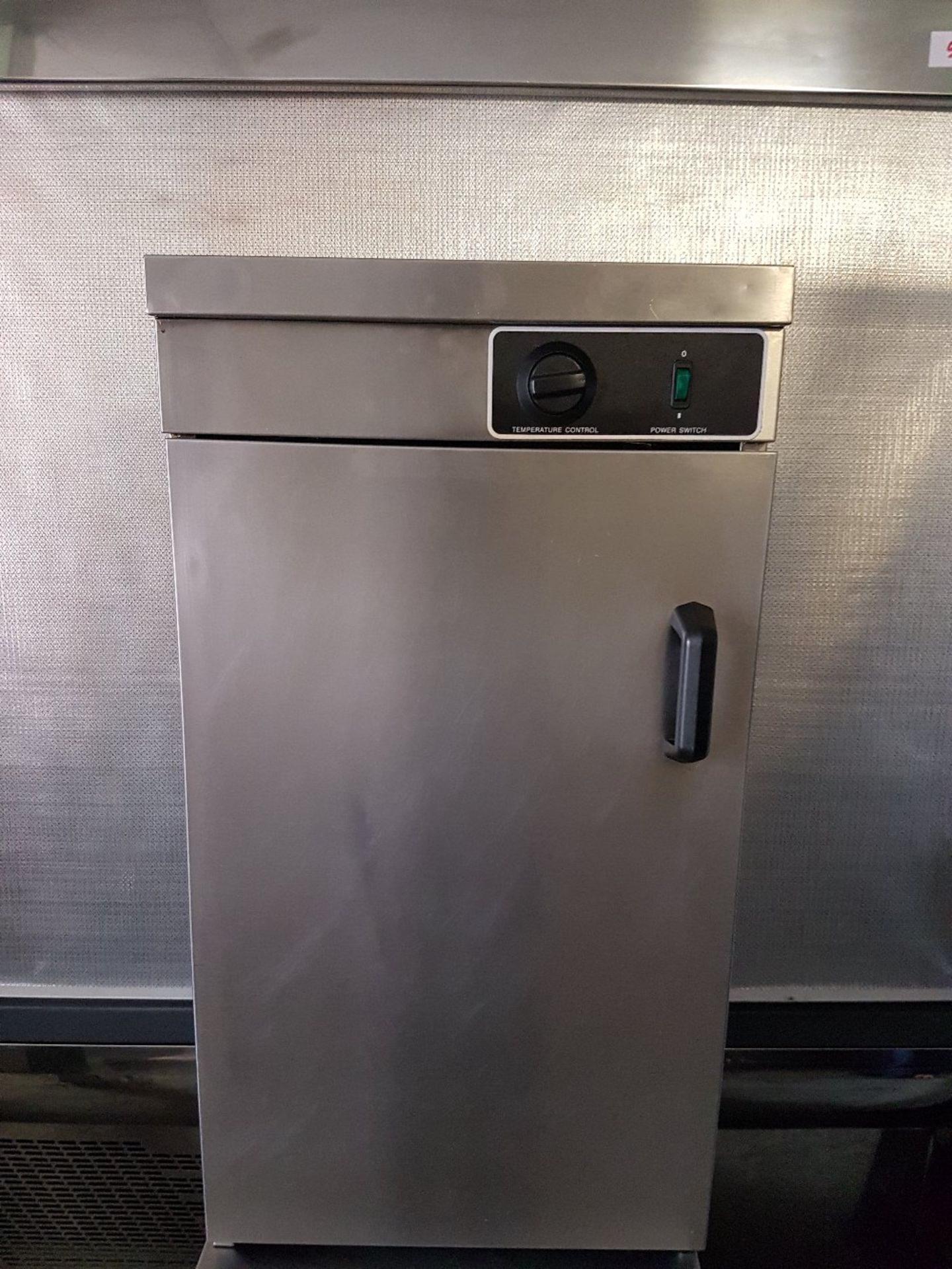 Stainless Steel Single Door Hot Cupboard -W450mmxH850mmxD450mm – Clean – Good Working Order   One