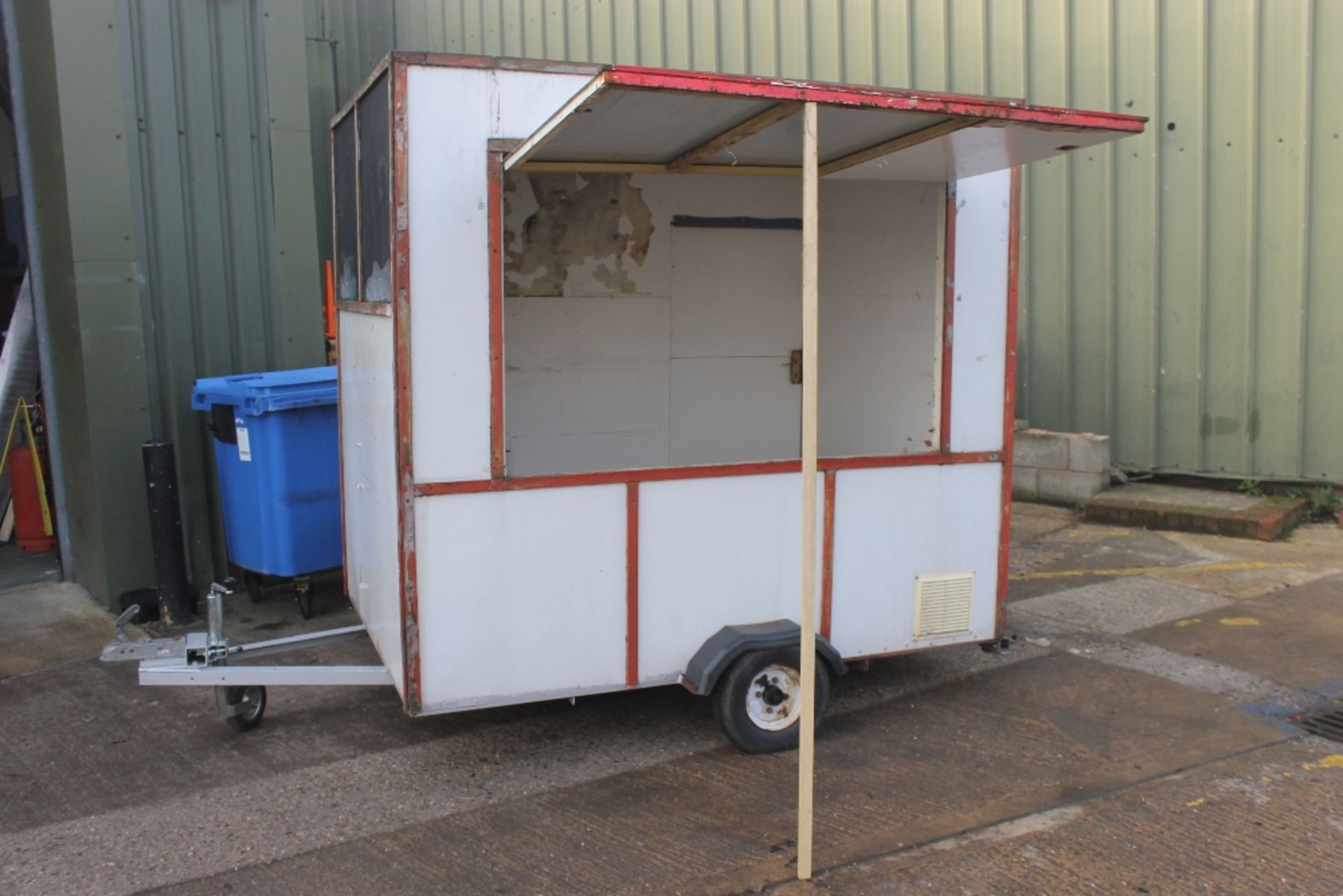 Small Starter Catering Trailer 7ft x 5ft Metal Construction - NO VAT  This unit is available as a " - Image 3 of 12