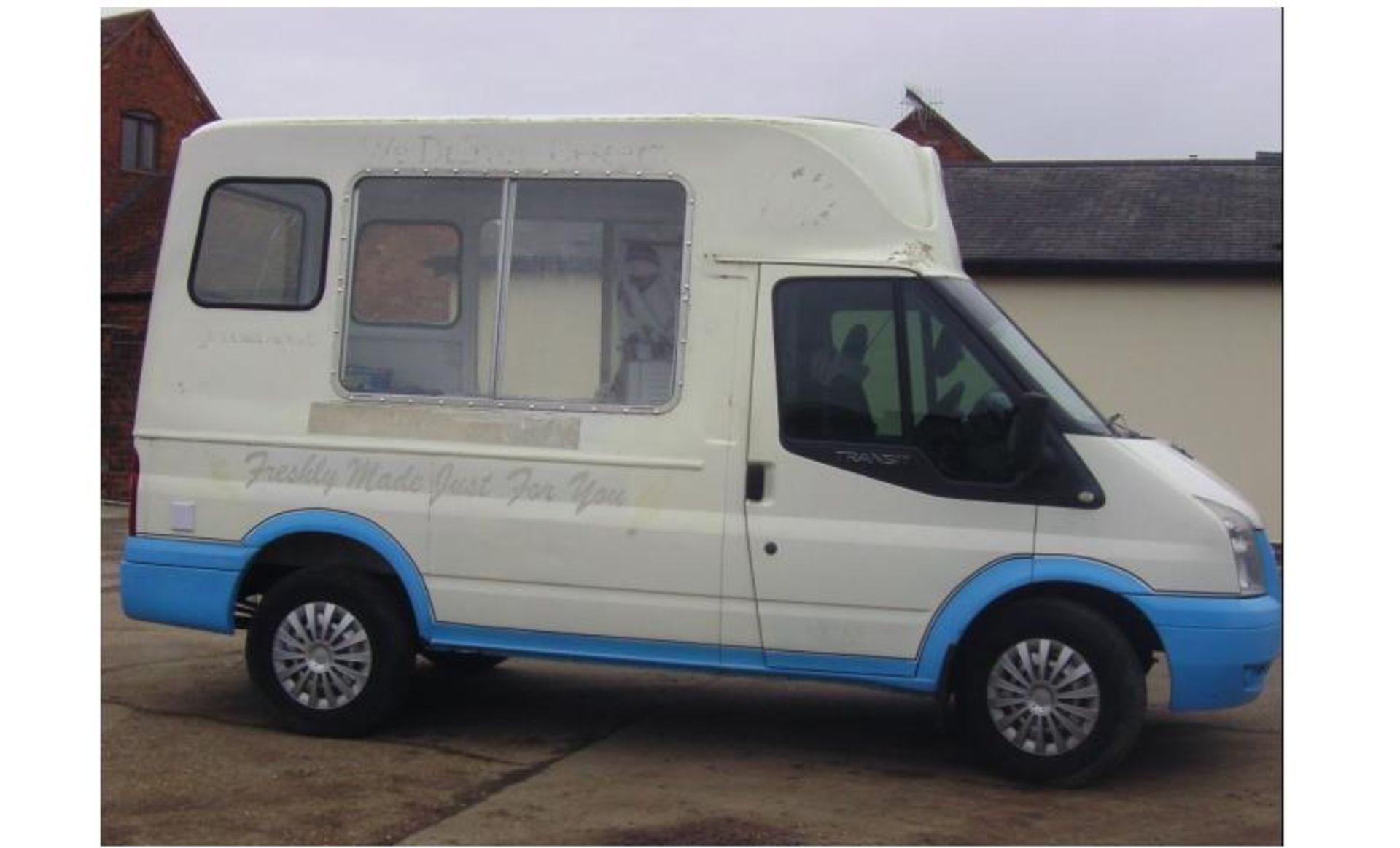 Ford Transit MK7 Soft Ice Cream Van – 2007 – Diesel – 119,000 Miles - NO VAT Electric windows, - Image 2 of 12