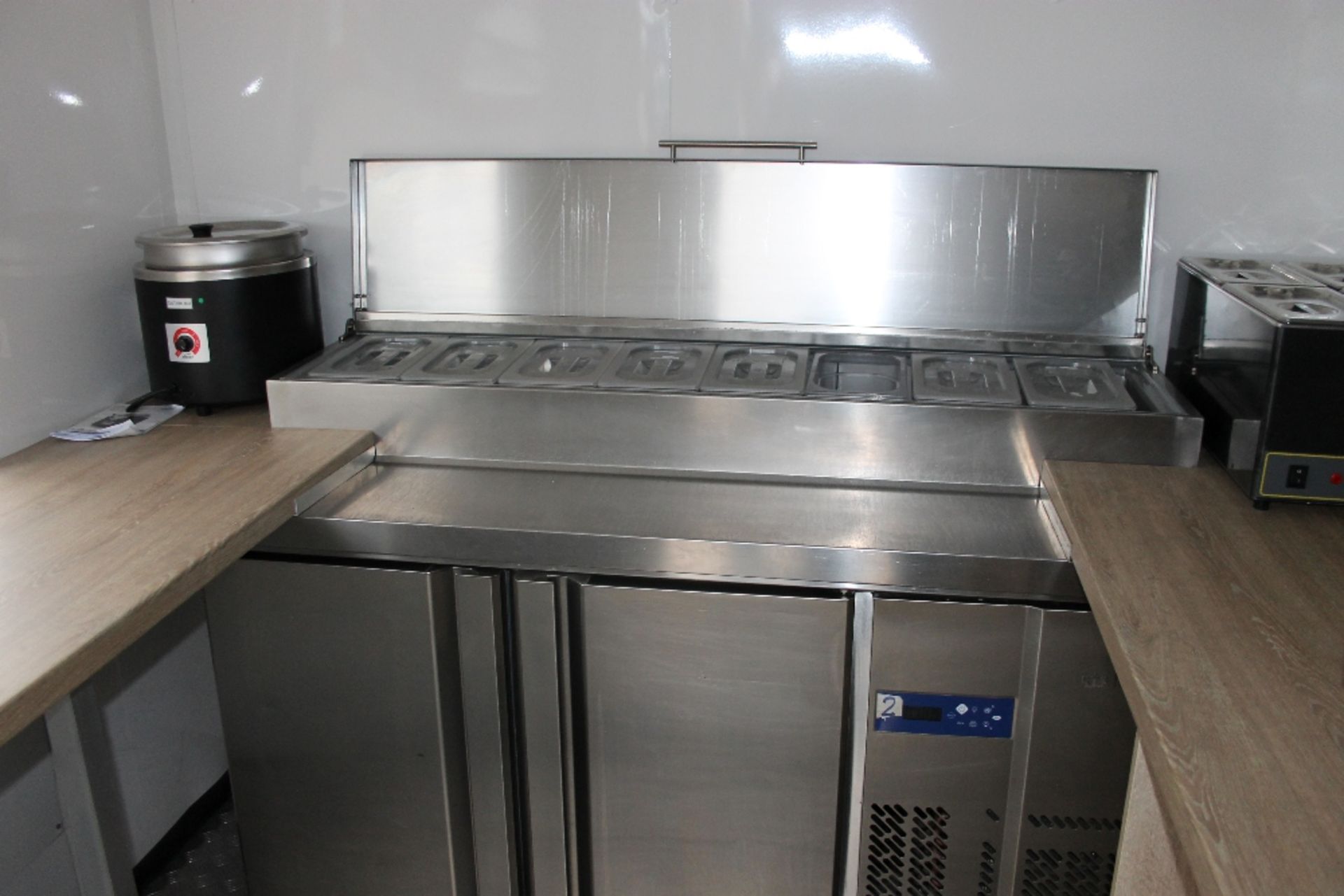 Catering Trailer – White 9” x 7” – completely refurbished, fitted out for Jacket Potatoes Soup & - Image 12 of 17